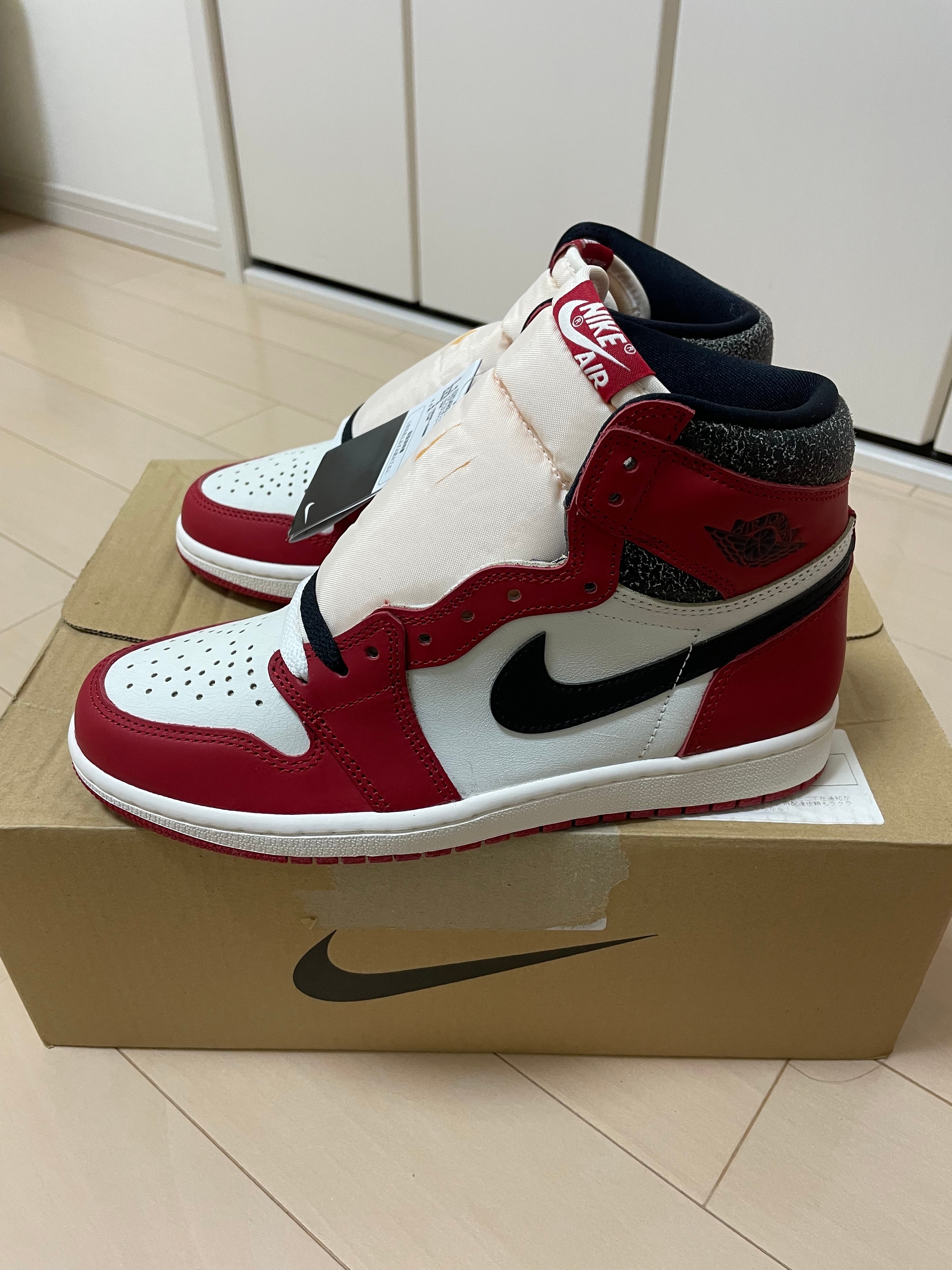 Nike Air Jordan 1 High OG "Lost & Found/Chicago"