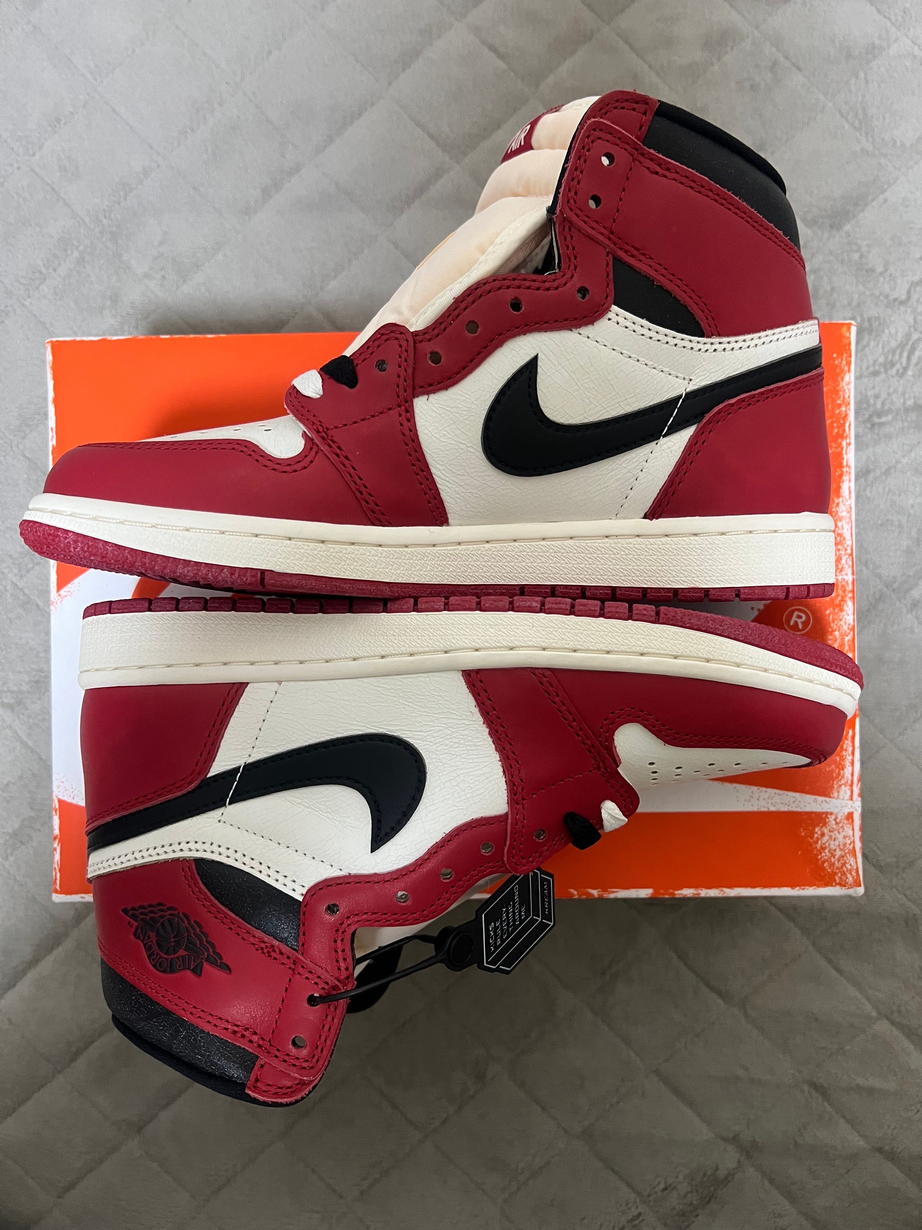 Nike Air Jordan 1 High OG "Lost & Found/Chicago"