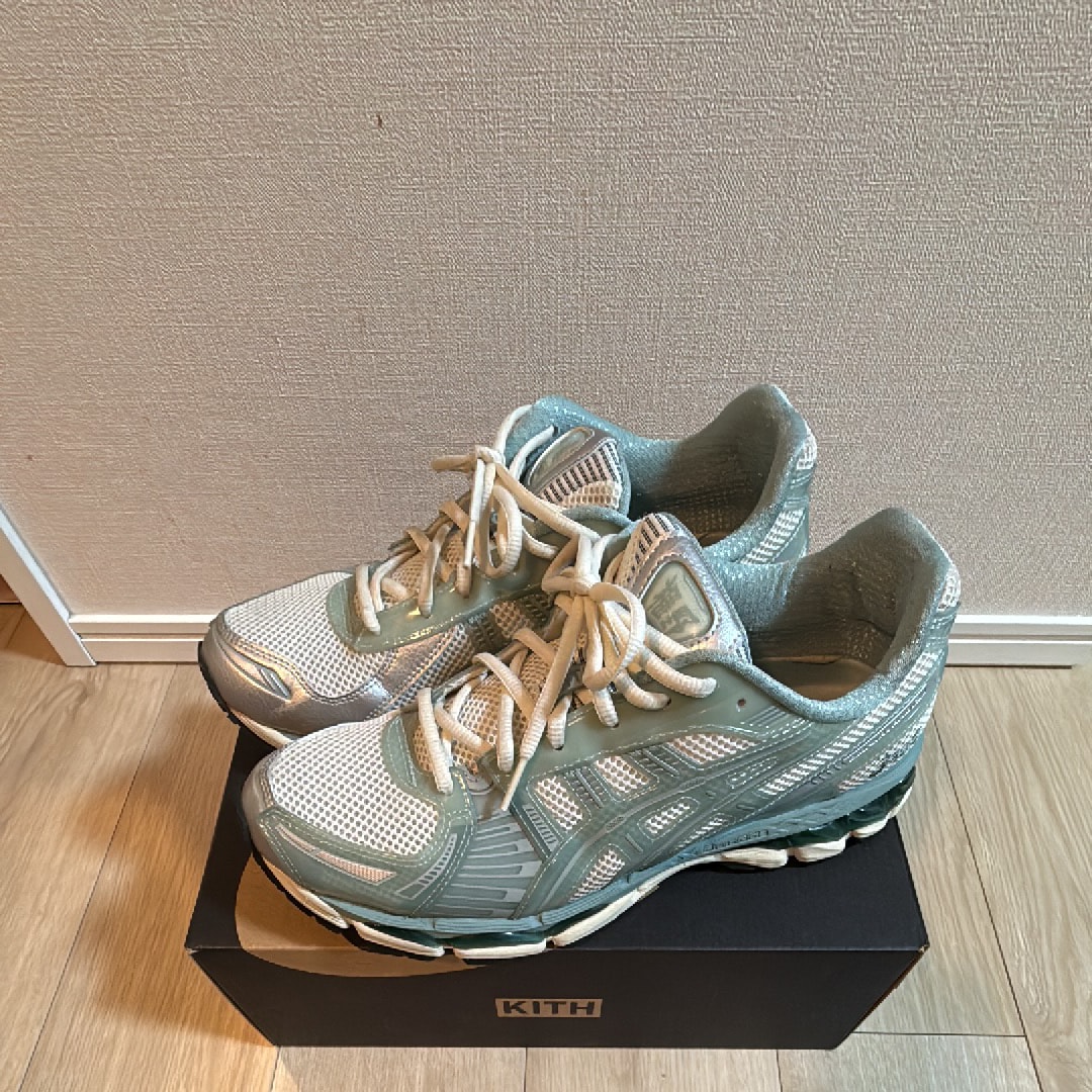 KITH Ronnie Fieg × Asics Gel-Kayano 12.1 "Cream/Sage"