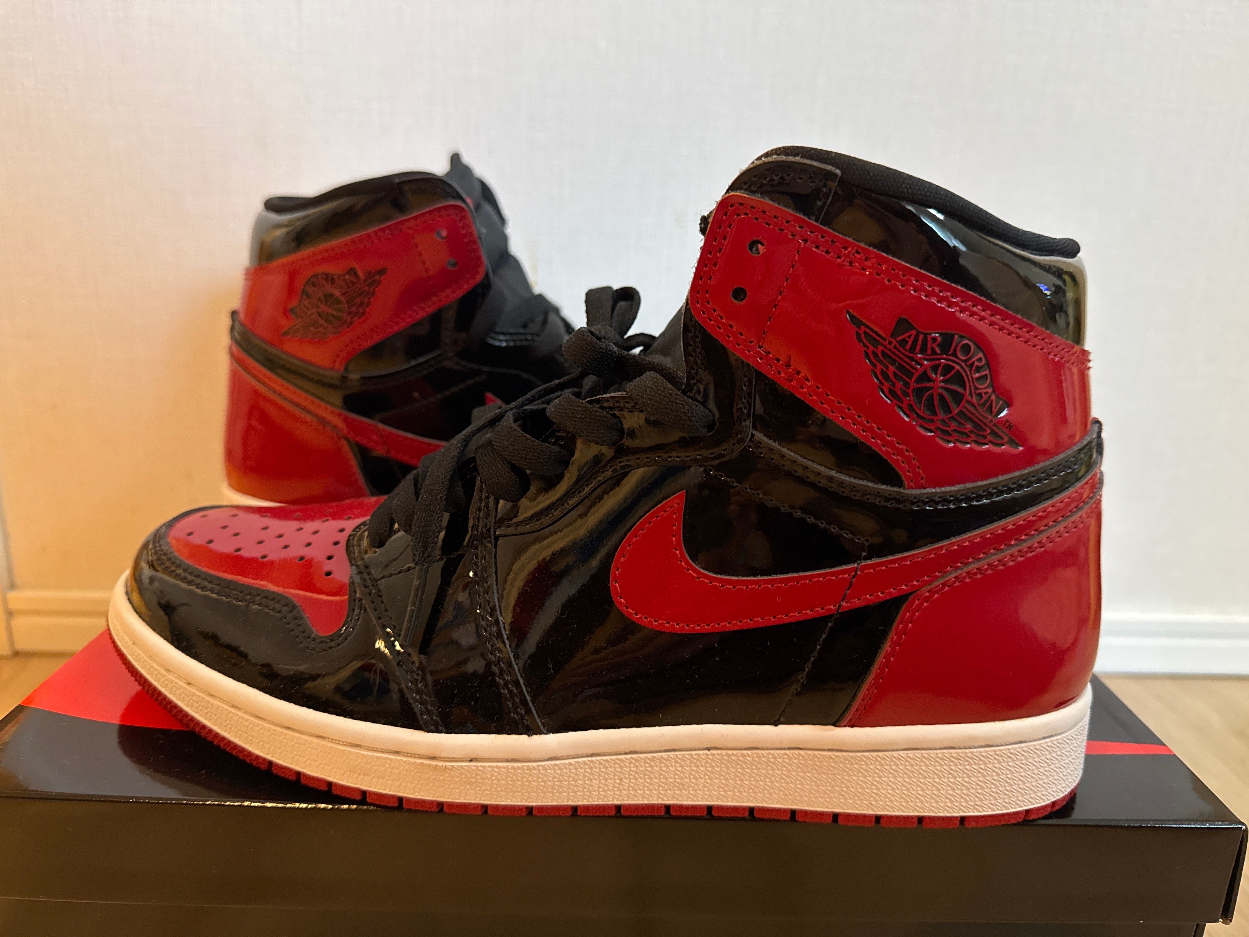 Nike Air Jordan 1 High OG "Patent Bred"