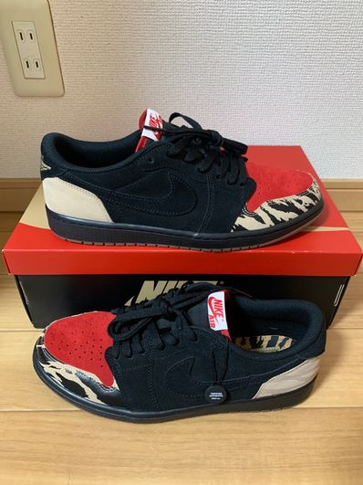 Sole Fly × Nike Air Jordan 1 Low "Black and Sport Red"
