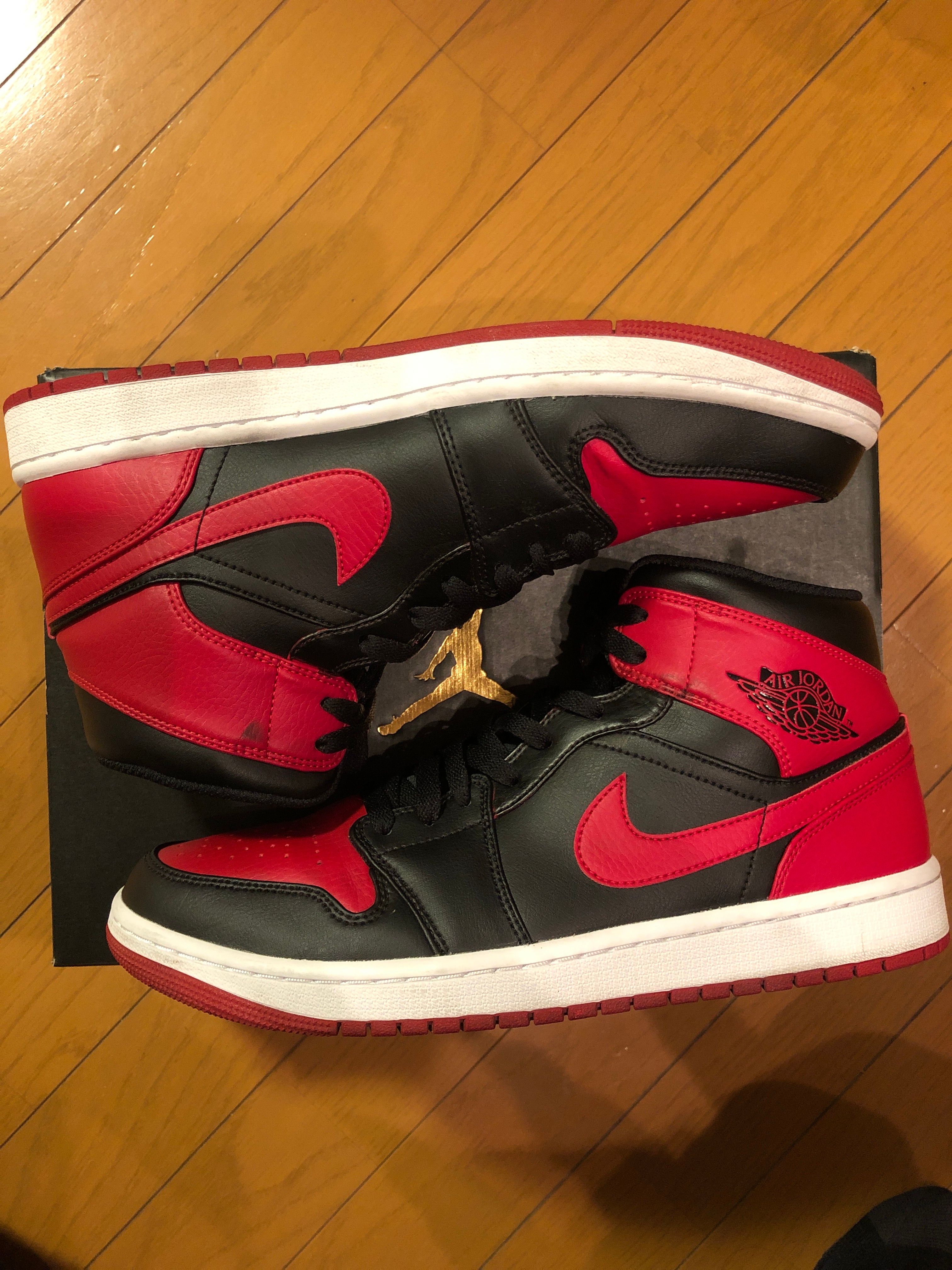 Nike Air Jordan 1 Mid "Bred"