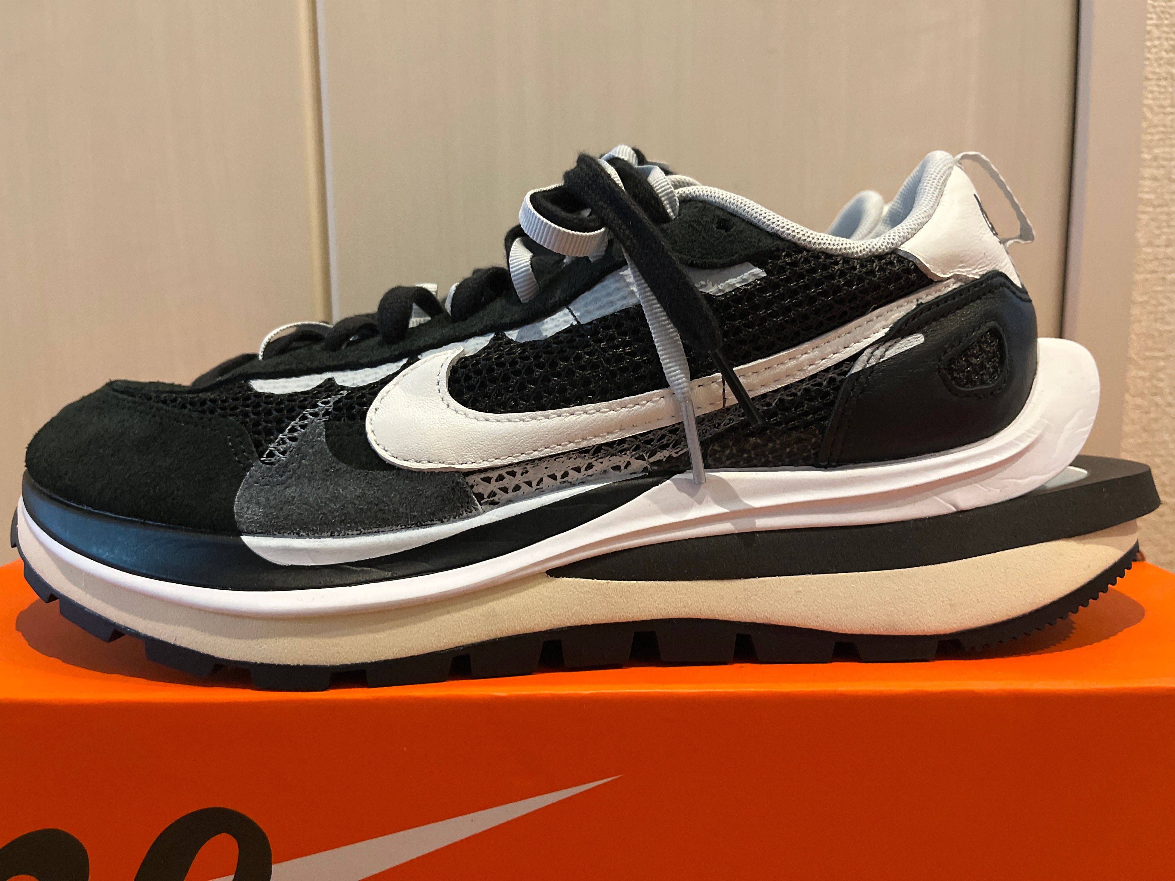 sacai × Nike Vapor Waffle "Black and White"