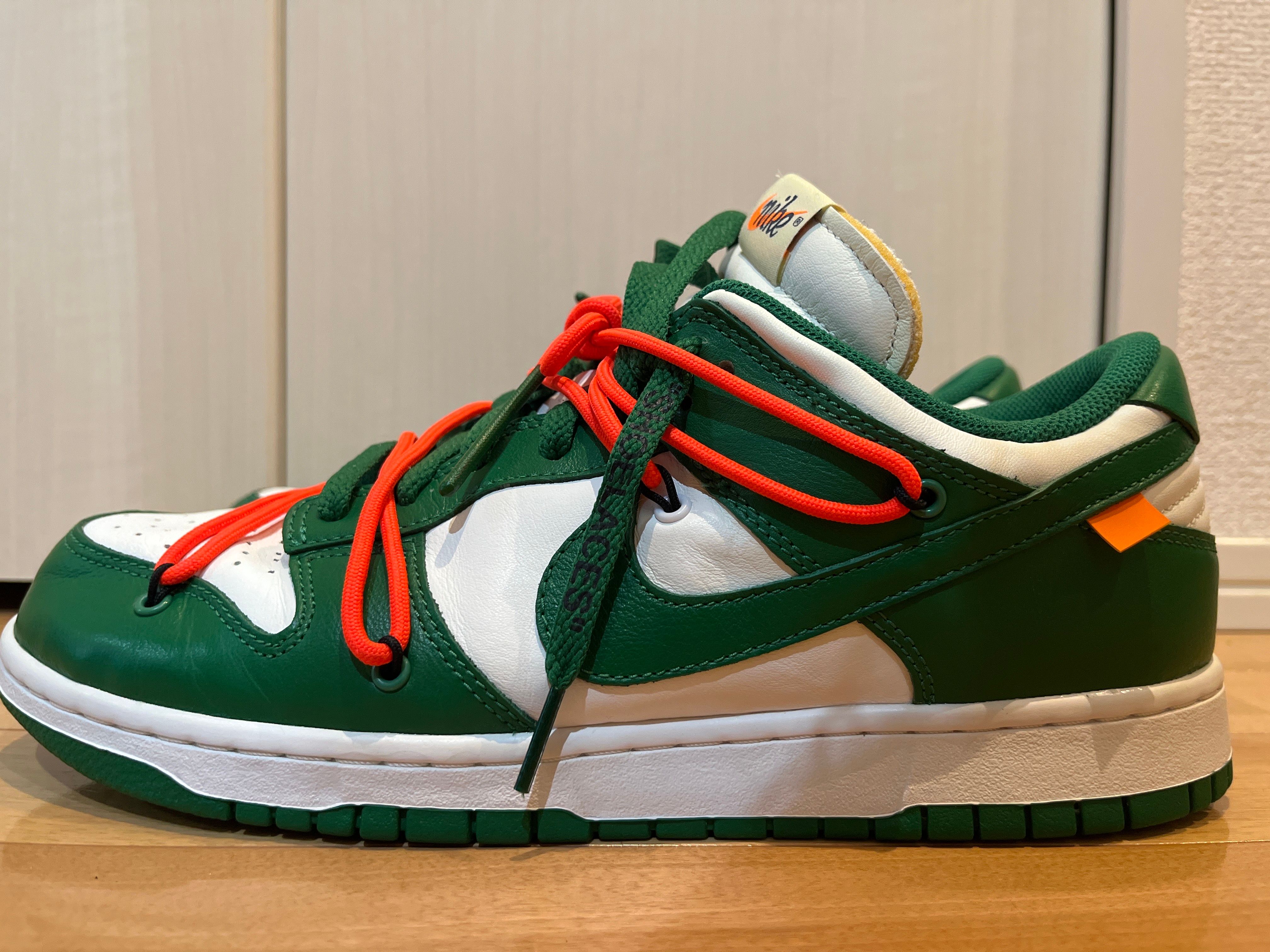 Off-White × Nike Dunk Low 