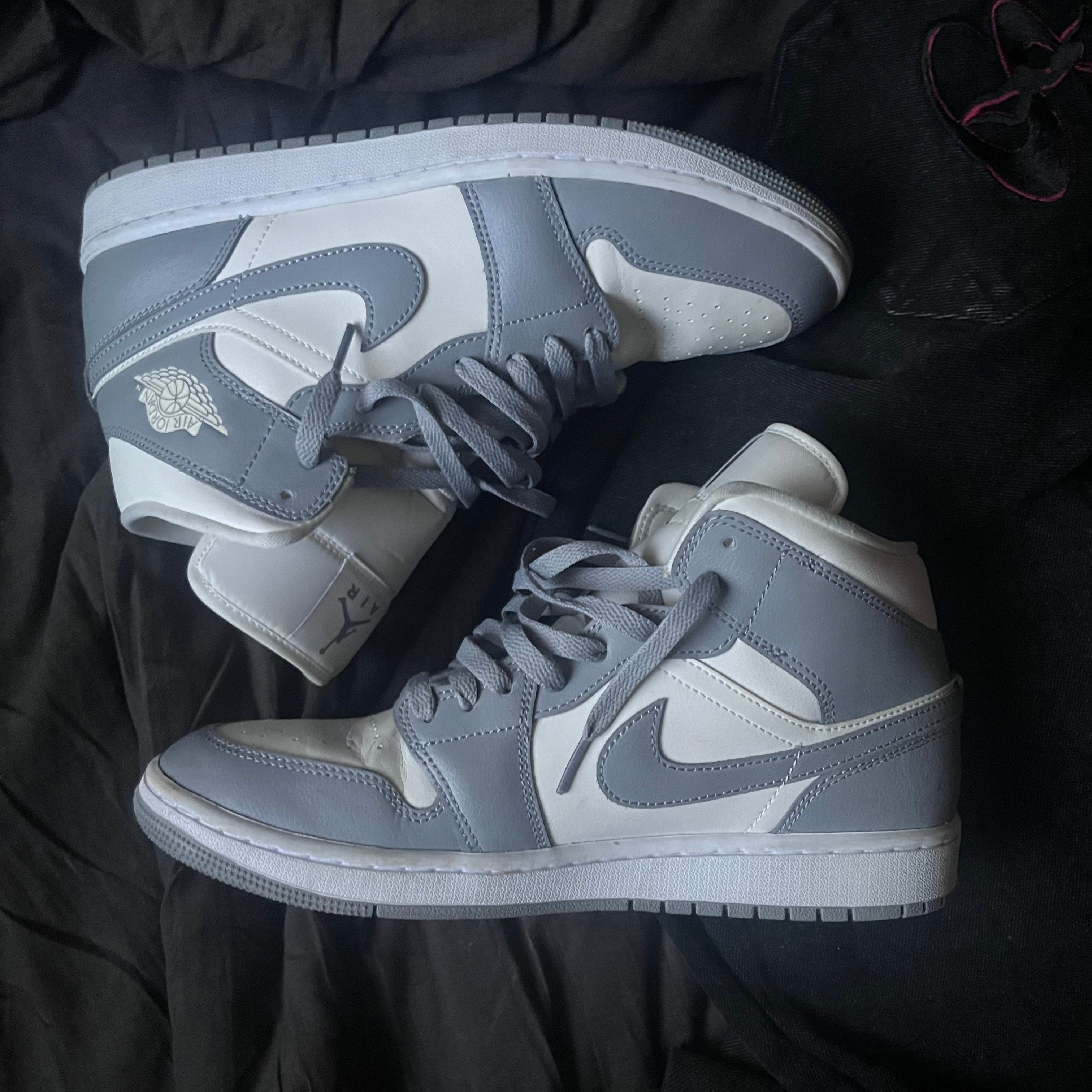 Nike Women's Air Jordan 1 Mid "Grey/Sail"