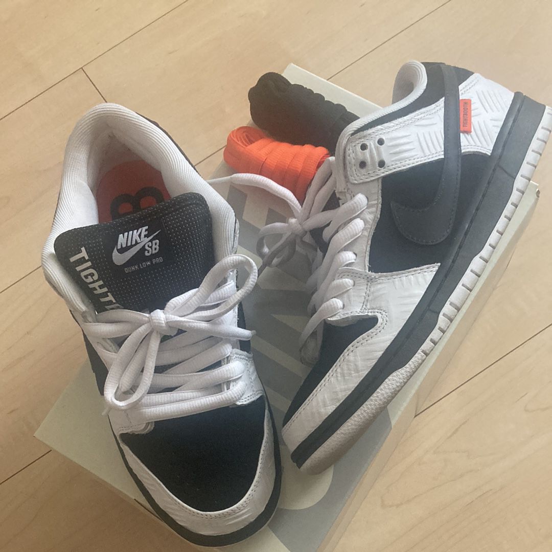 TIGHTBOOTH × Nike SB Dunk Low Pro QS "Black and White"