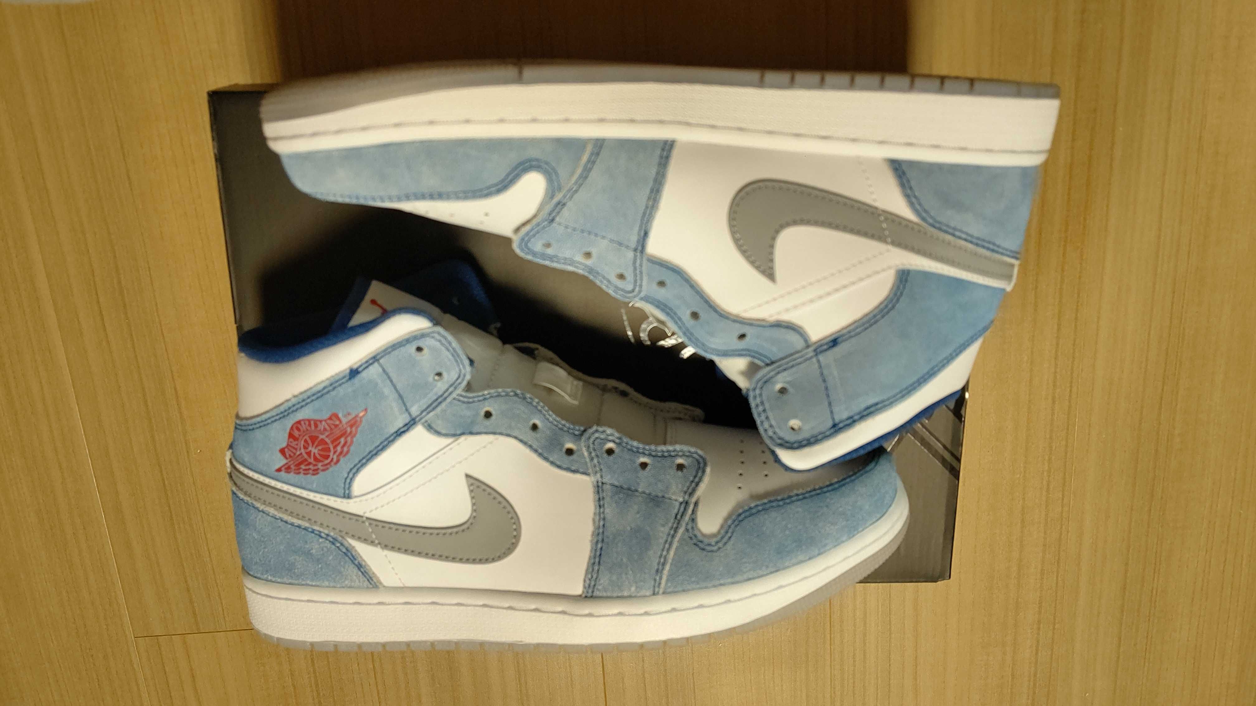 Nike Air Jordan 1 Mid SE "White/Hyper Royal/Red"