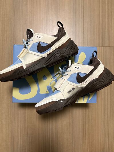 Travis Scott × Nike Zoom Field Jaxx "Pale Ivory and Leche Blue"