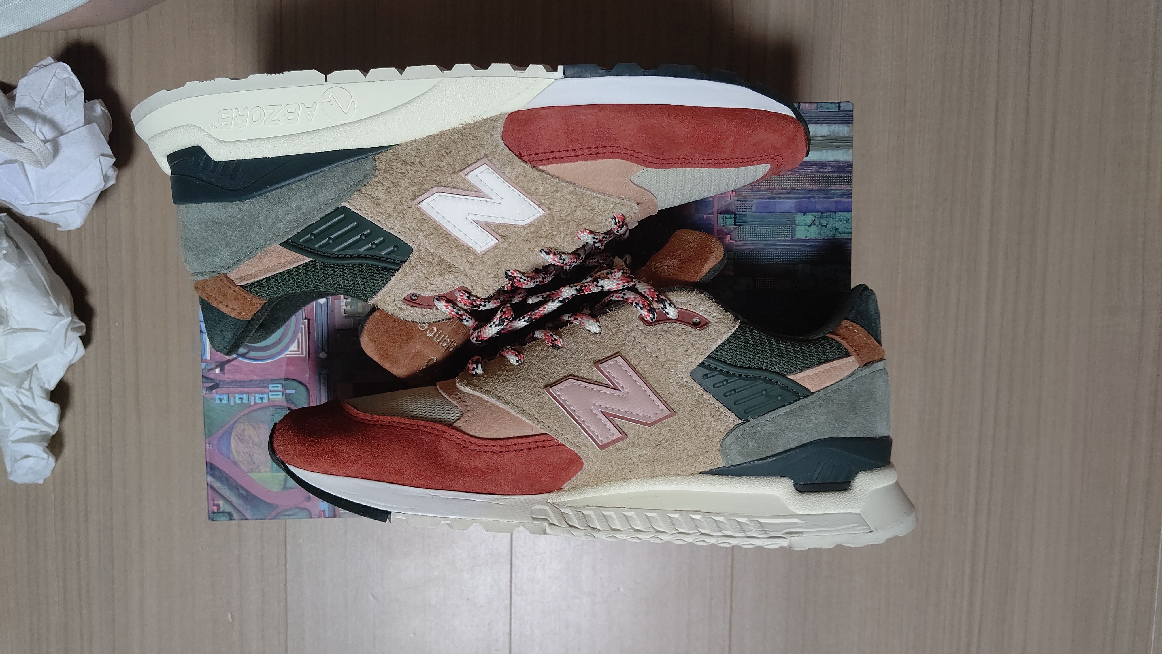KITH Ronnie Fieg and the Frank Lloyd Wright Foundation × New Balance 998 "Beige/Chutney"