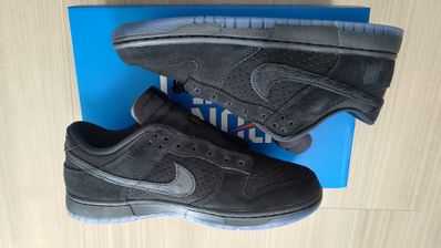 UNDEFEATED × Nike Dunk Low SP "5 ON IT"