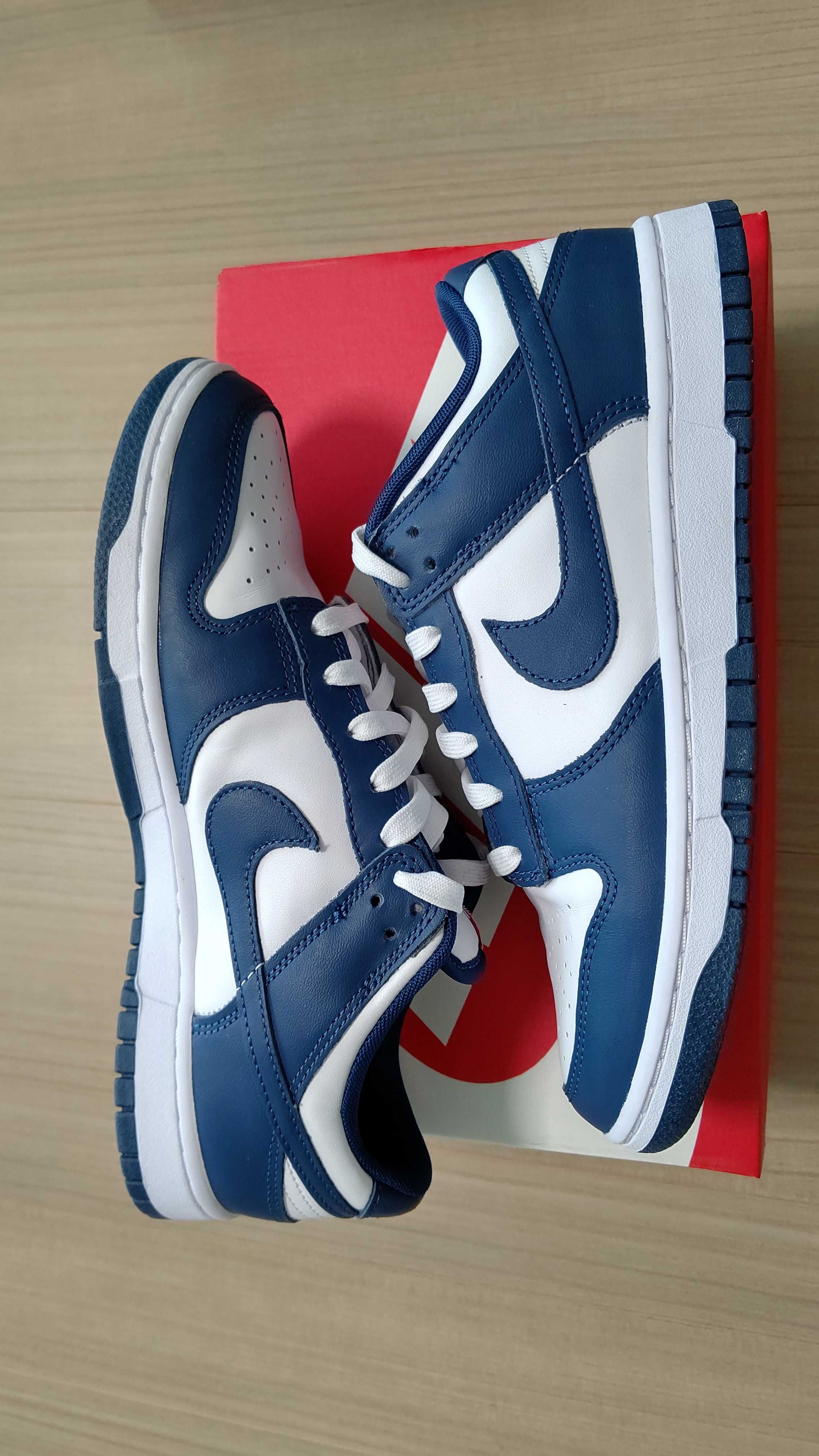 Nike Dunk Low "Valerian Blue"