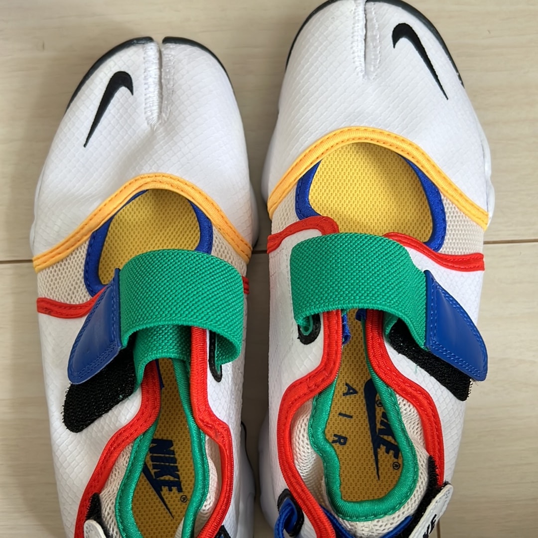 Nike Women's Air Lift Breeze "White/Citron Pulse"