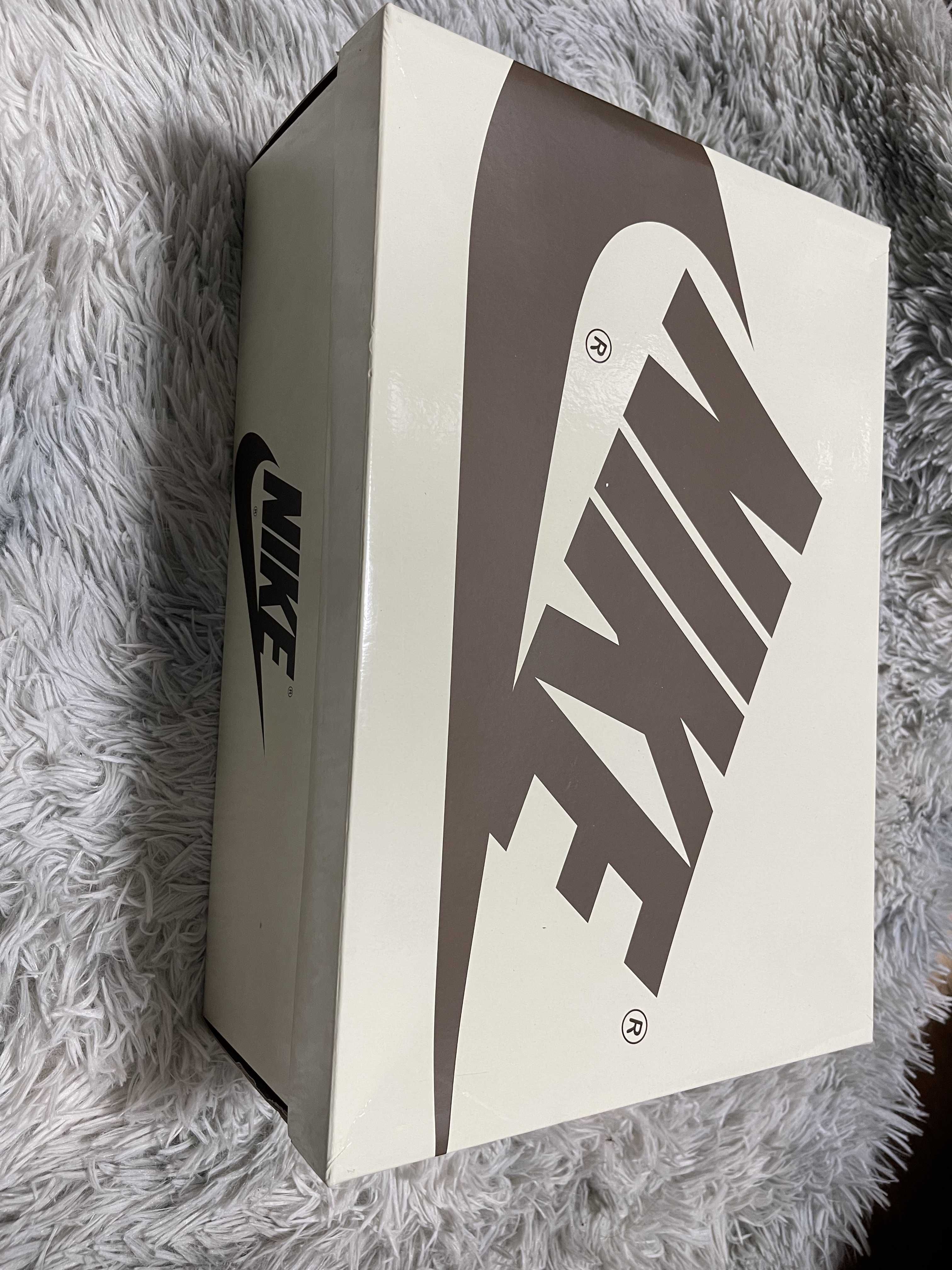 Travis Scott × Nike Air Jordan 1 Low OG SP "Reverse Mocha/Sail and Ridgerock"