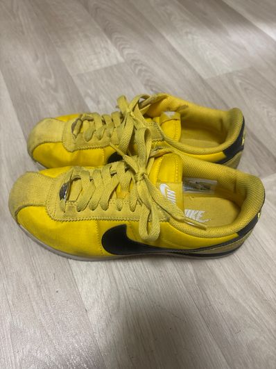 Nike Women's Cortez "Vivid Sulfur"