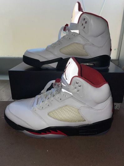 Nike Air Jordan 5 Retro "Fire Red" (2020)