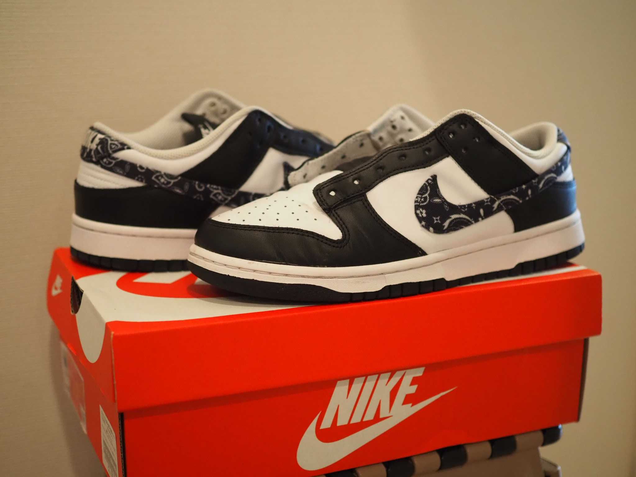 Nike Women's Dunk Low ESS "Black Paisley"