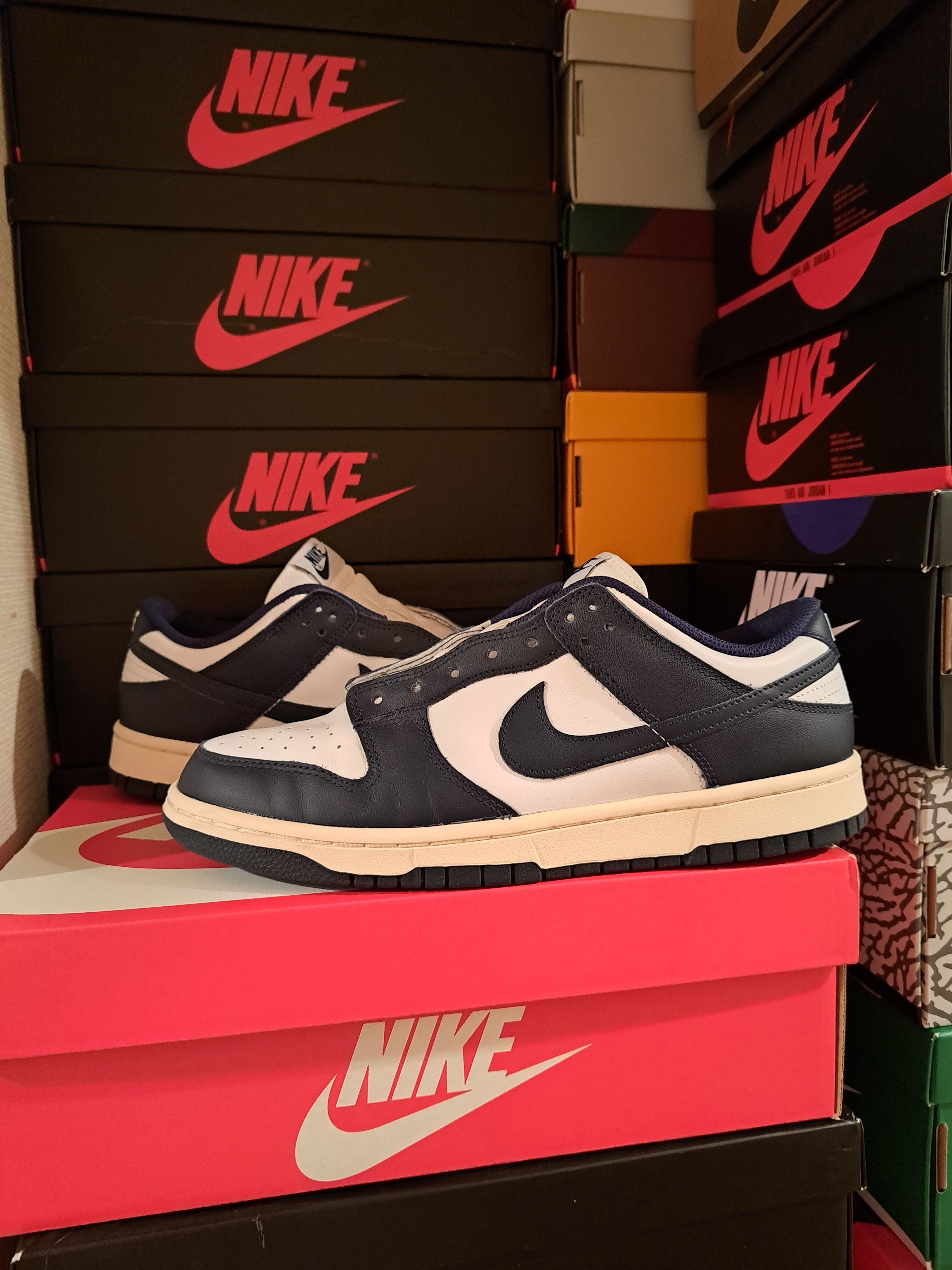 Nike Women's Dunk Low "Vintage Navy"