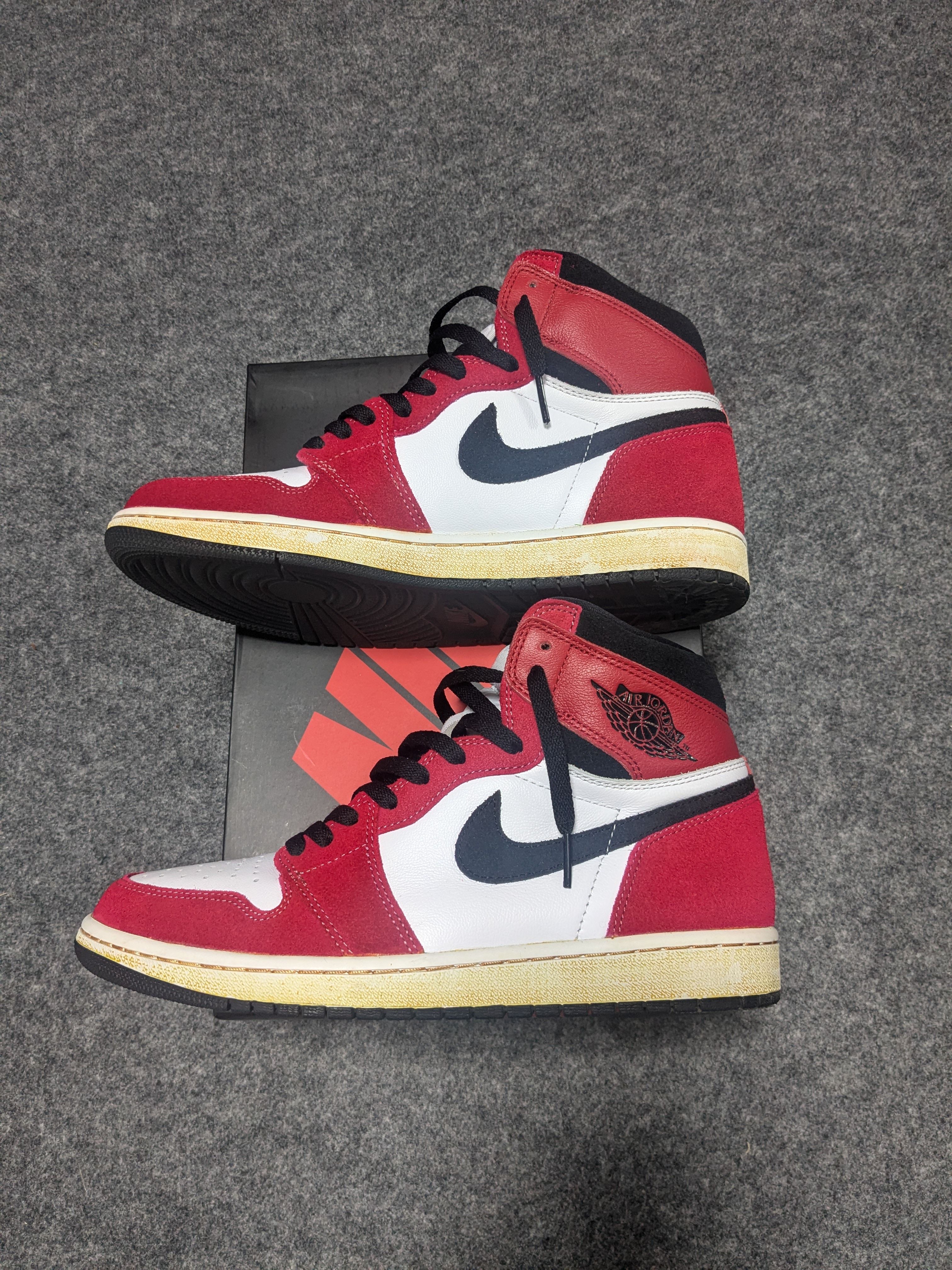 Nike Air Jordan 1 High OG "White/Black/Light Smoke Grey"