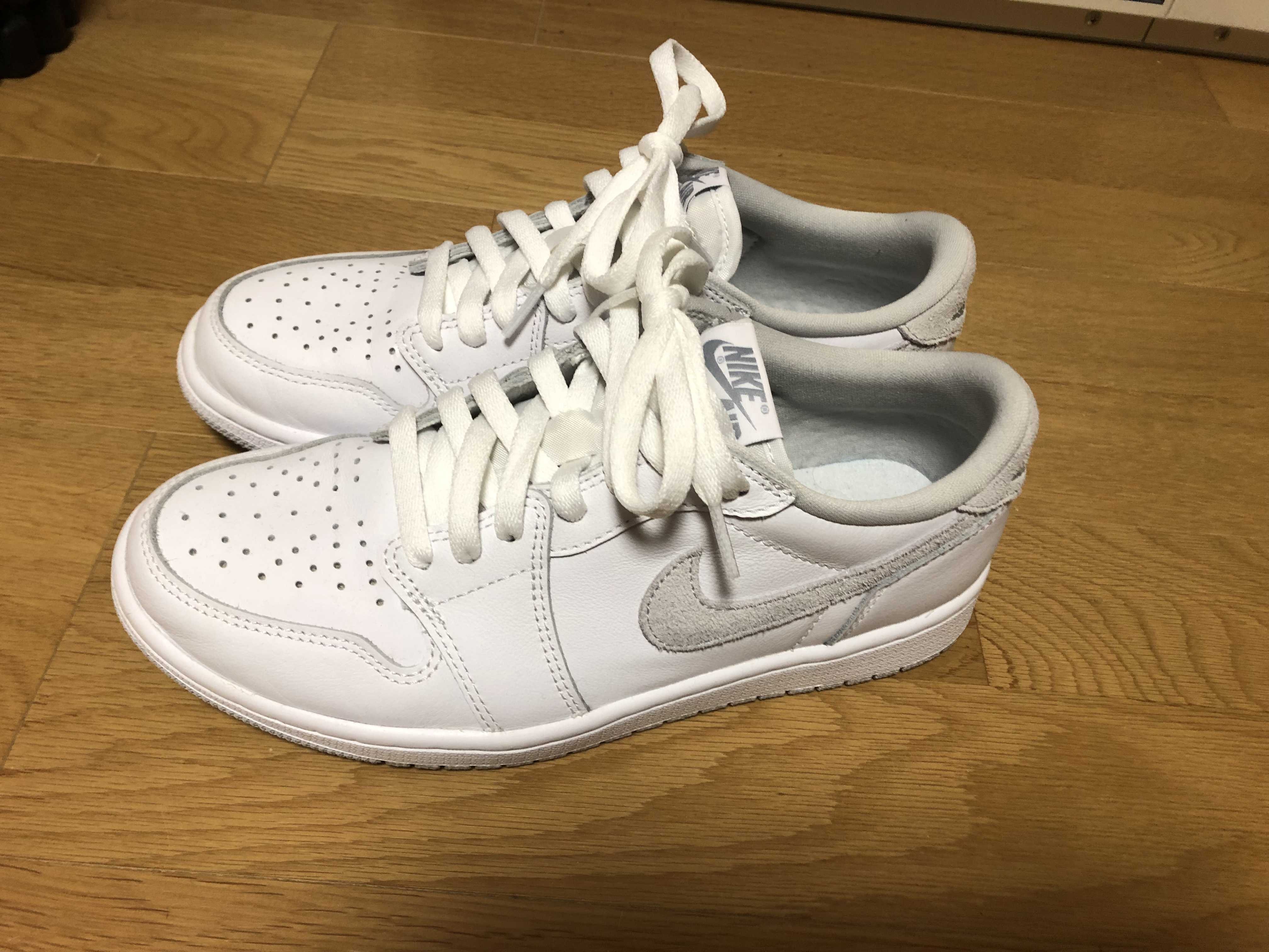 Nike Air Jordan 1 Low OG "Neutral Grey"