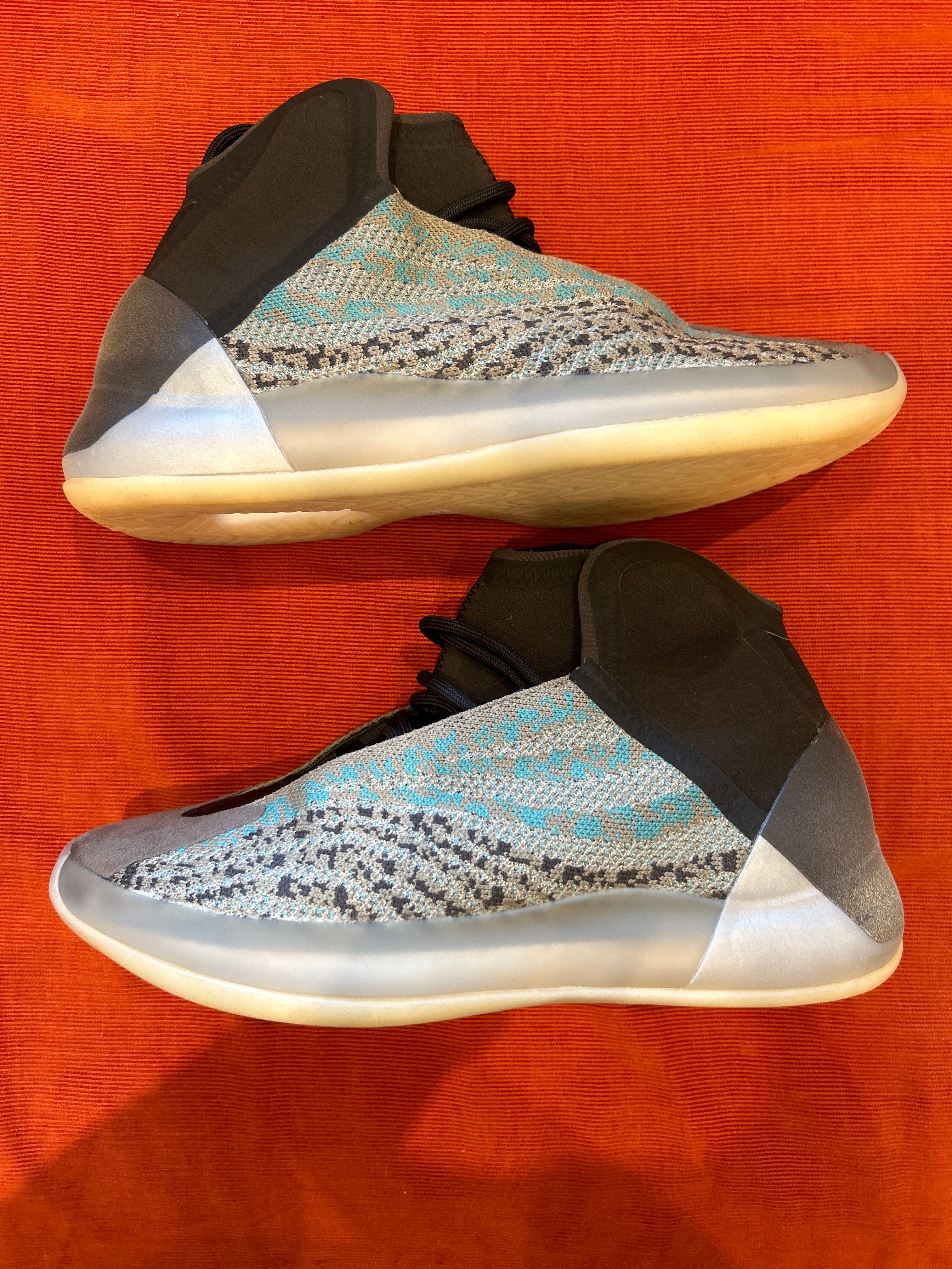 adidas YEEZY Quantum "Teal Blue"