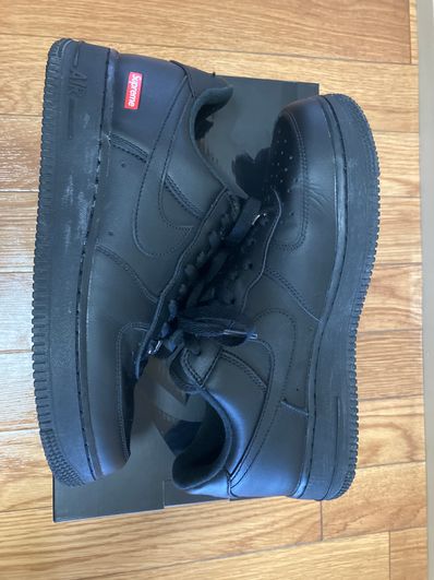 Supreme × Nike Air Force 1 Low "Black"