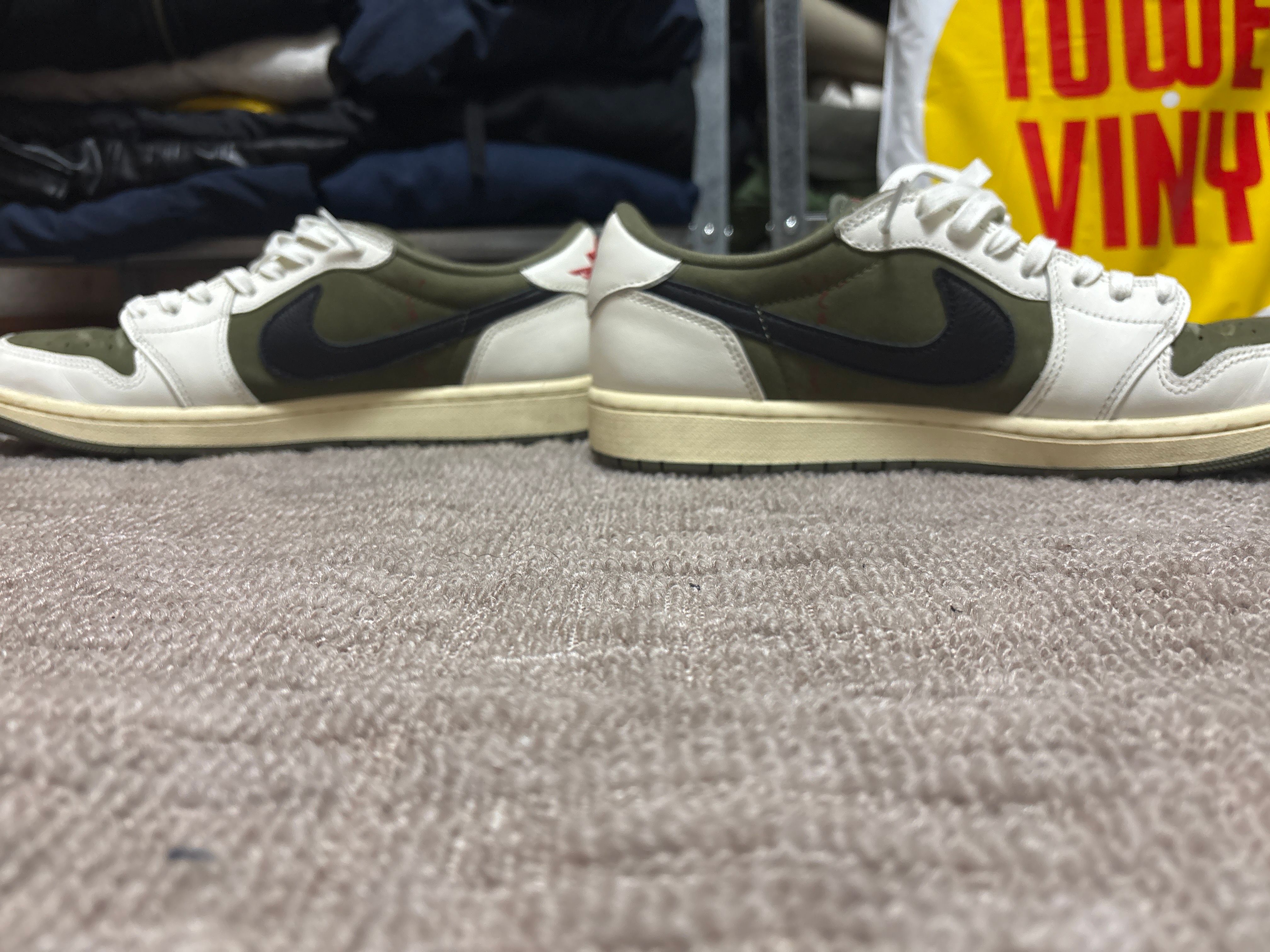 Travis Scott × Nike Air Jordan 1 Low OG SP "Reverse Olive"