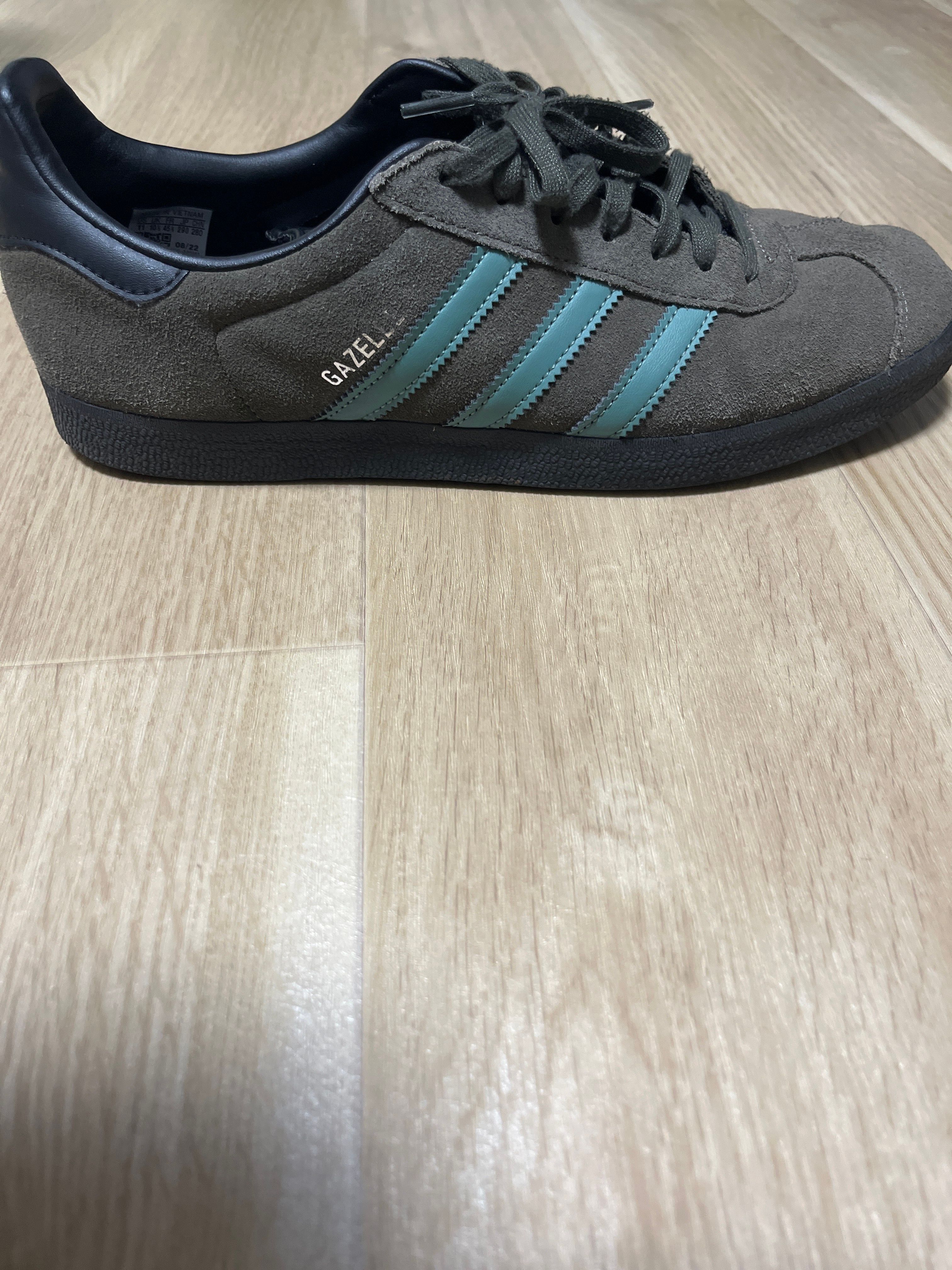 adidas Gazelle "Pantone/Core Black"