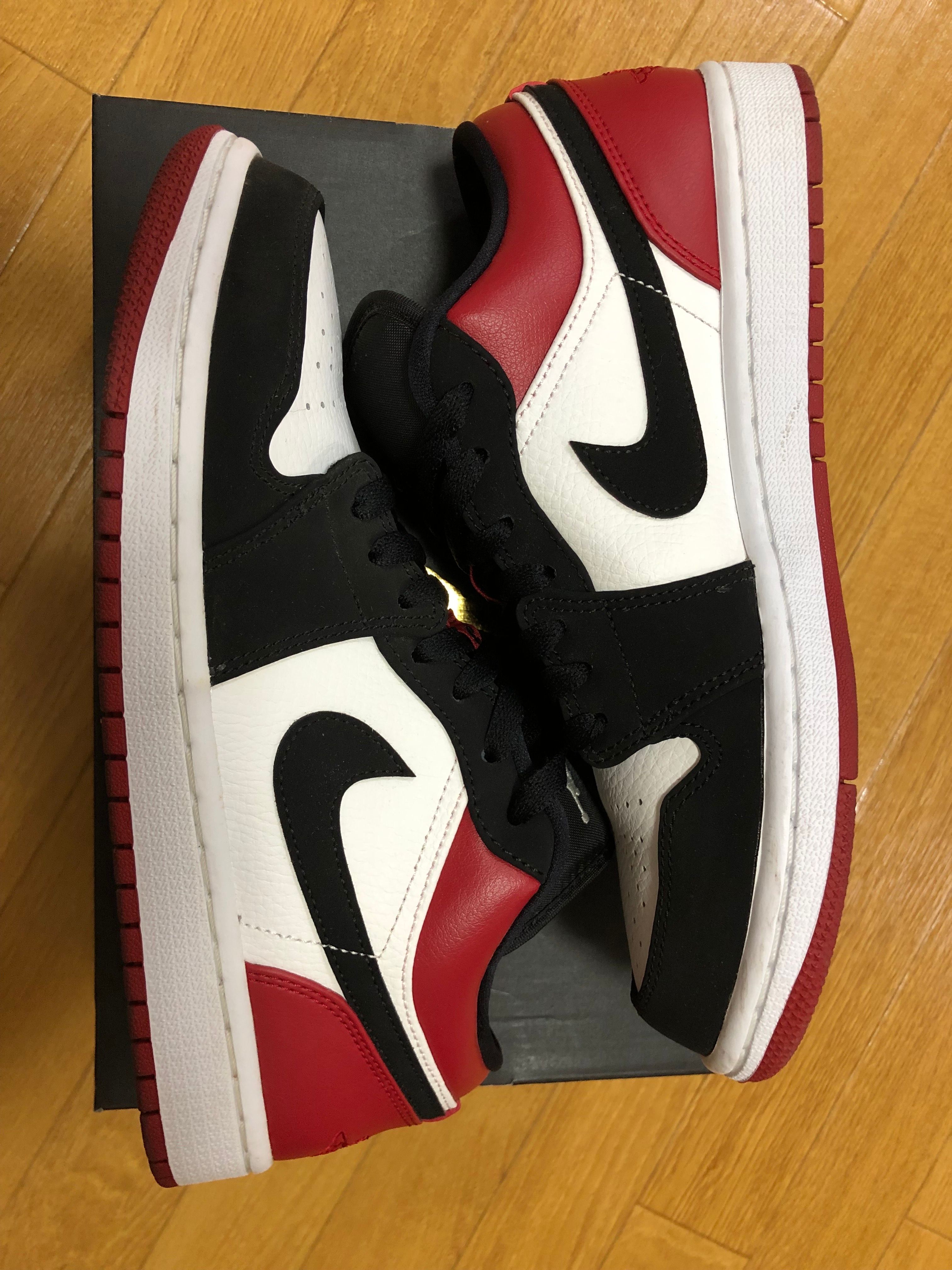 Nike Air Jordan 1 Low "Black Toe"