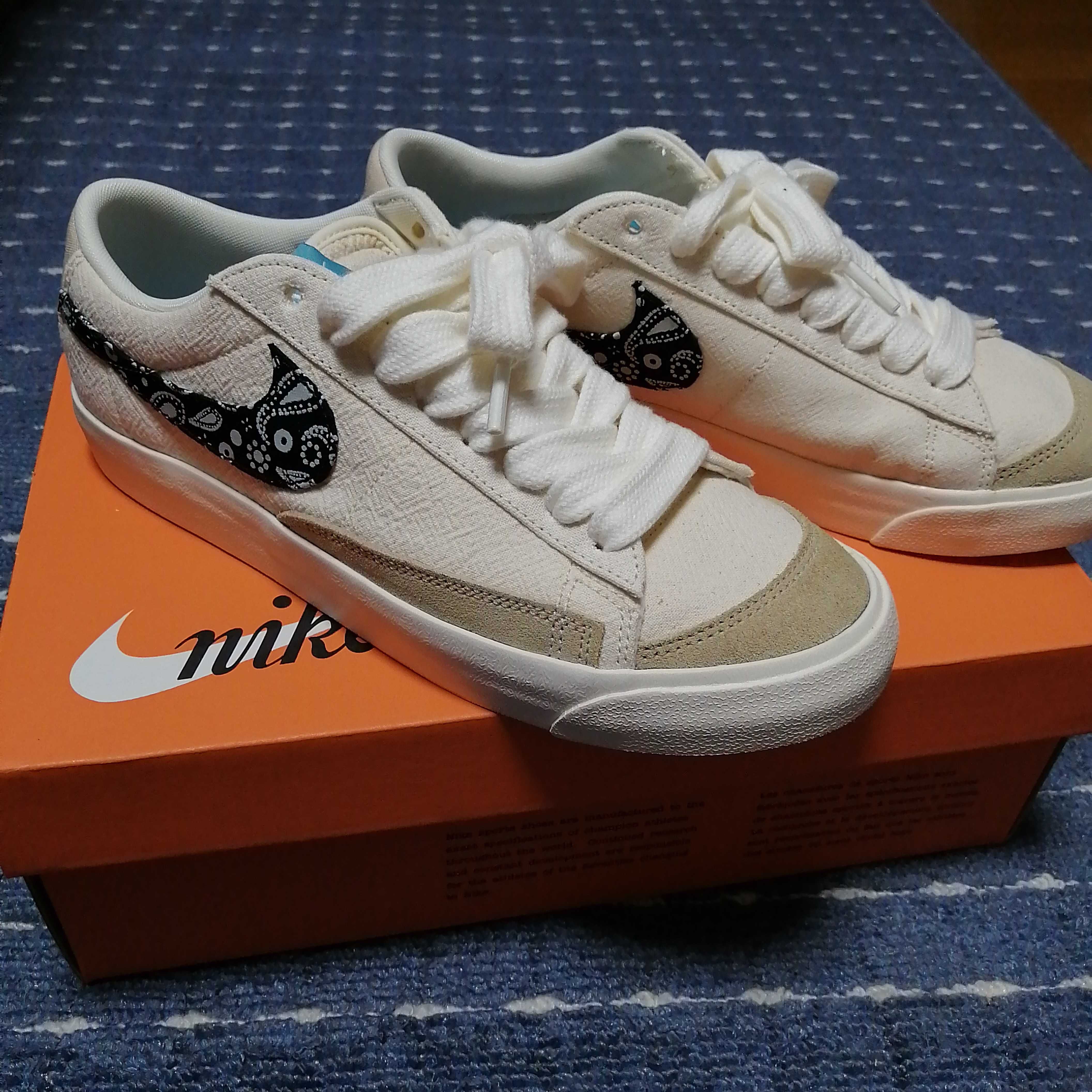 NIKE BLAZER LOW 