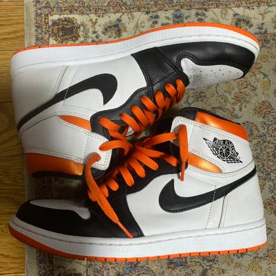 Nike Air Jordan 1 Retro High OG "Electro Orange"