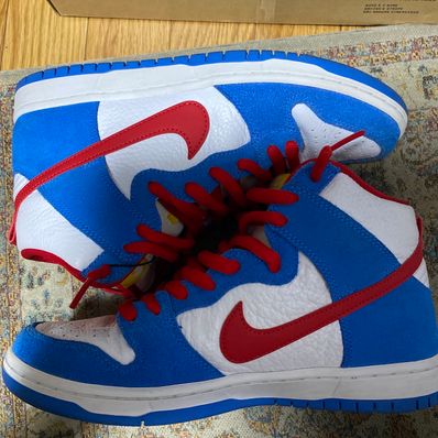 Nike SB Dunk High "Doraemon"