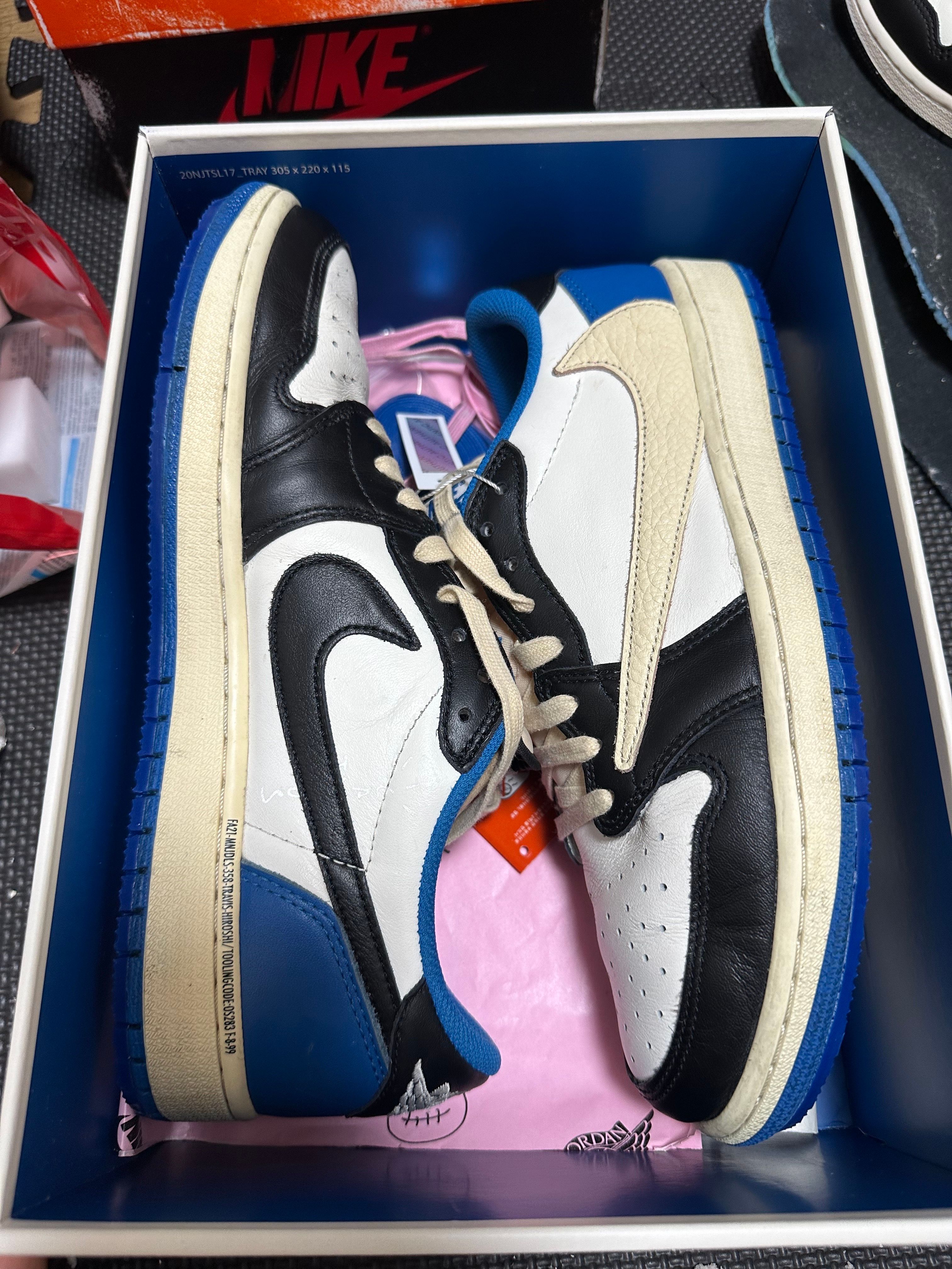 Travis Scott × fragment design × Nike Air Jordan 1 Low OG SP "Military Blue"