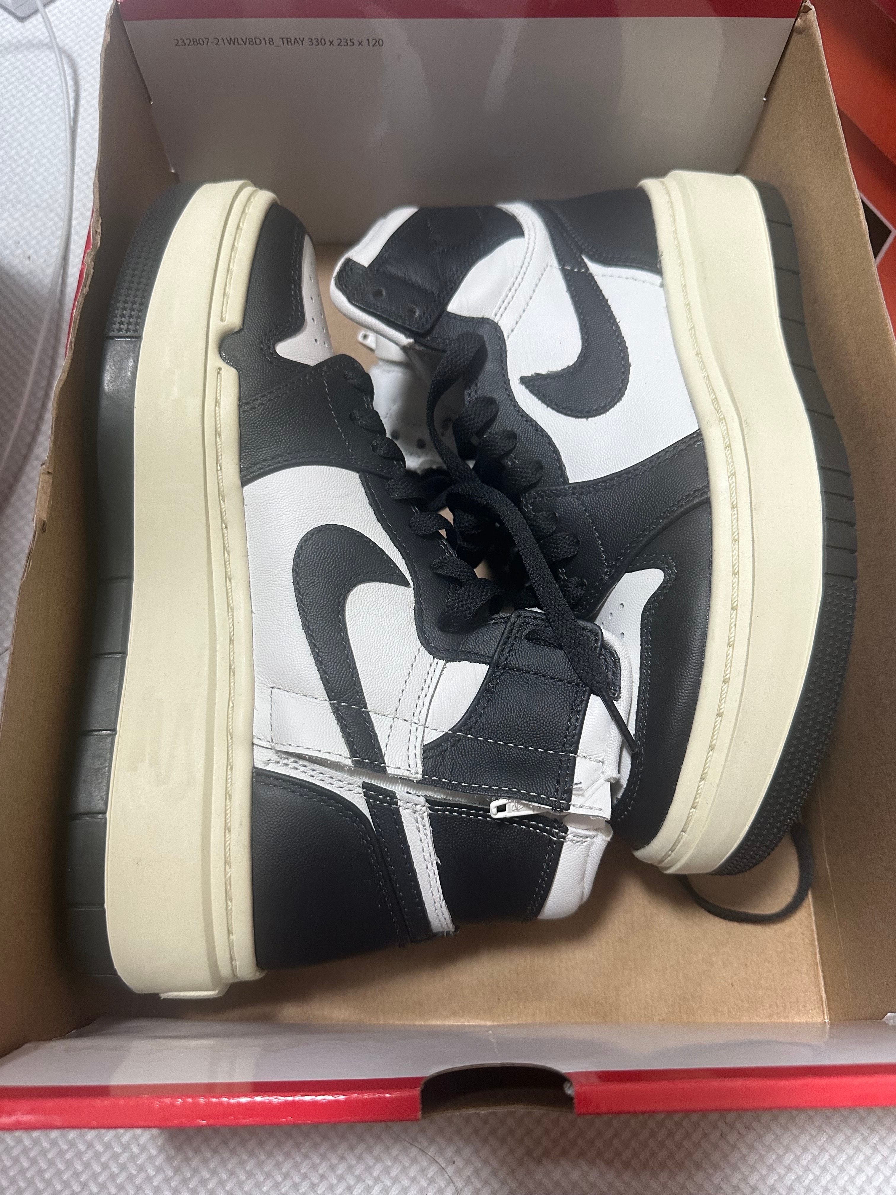 Nike Women's Air Jordan 1 High Elevate "Black and White"