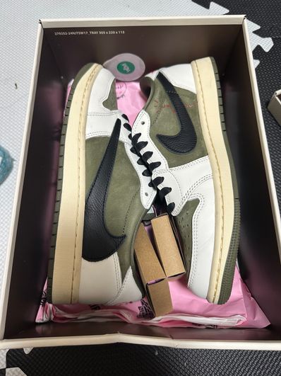 Travis Scott × Nike Air Jordan 1 Low OG SP "Reverse Olive"