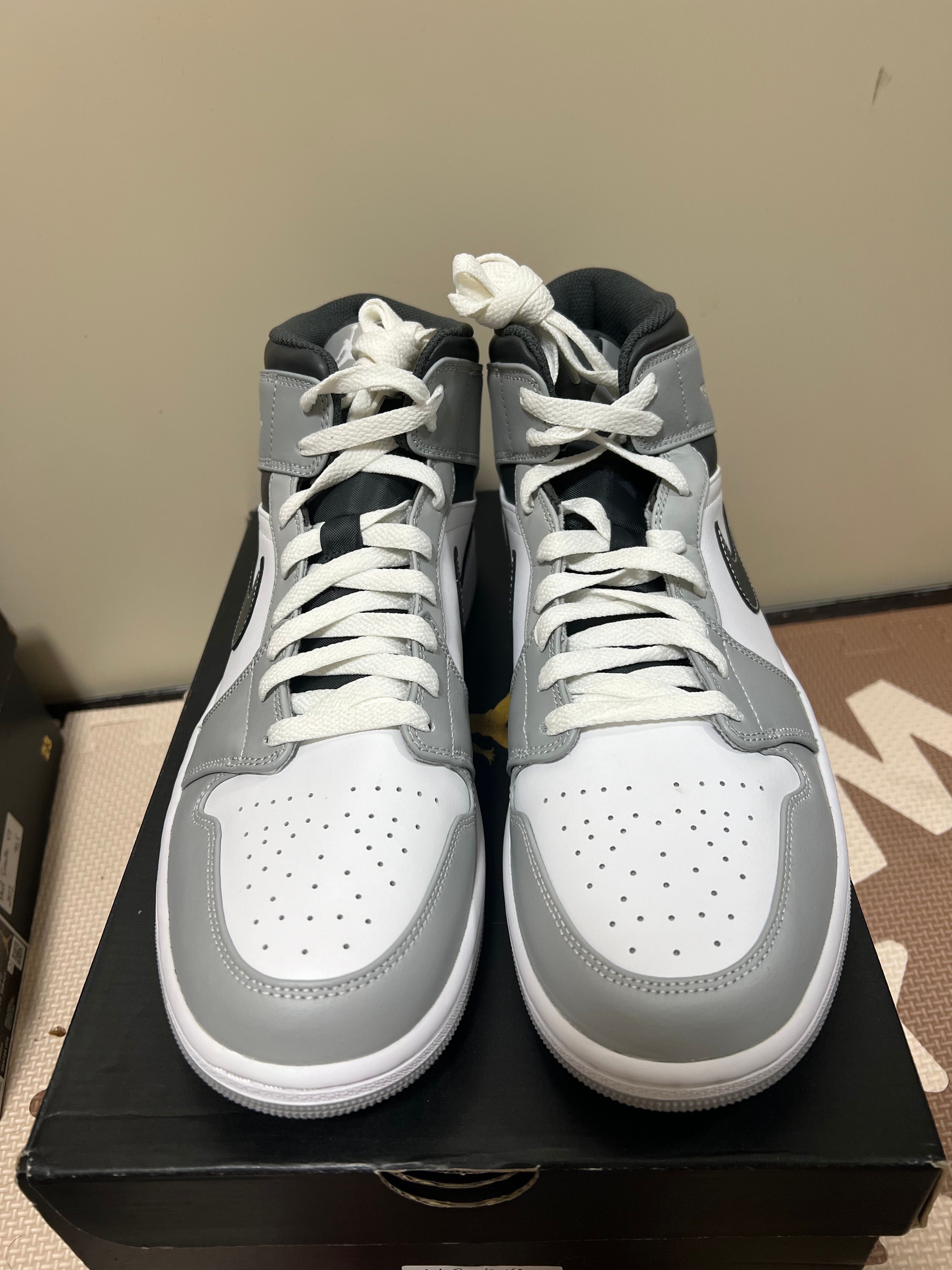 Nike Air Jordan 1 Mid "Grey White/Anthracite"