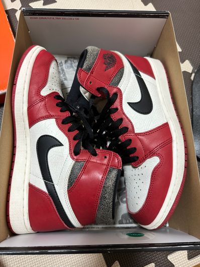 Nike Air Jordan 1 High OG "Lost & Found/Chicago"