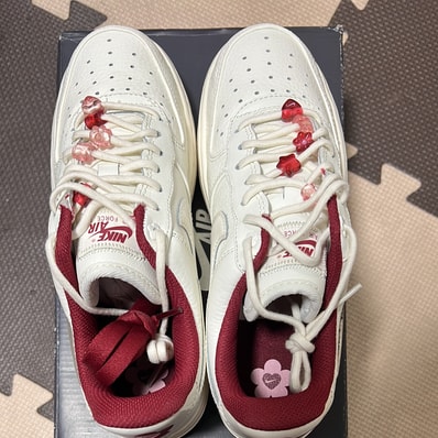 Nike Women's Air Force 1 Low "Valentine's Day" (2024)
