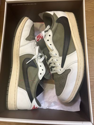 Travis Scott × Nike Air Jordan 1 Low OG SP "Reverse Olive"