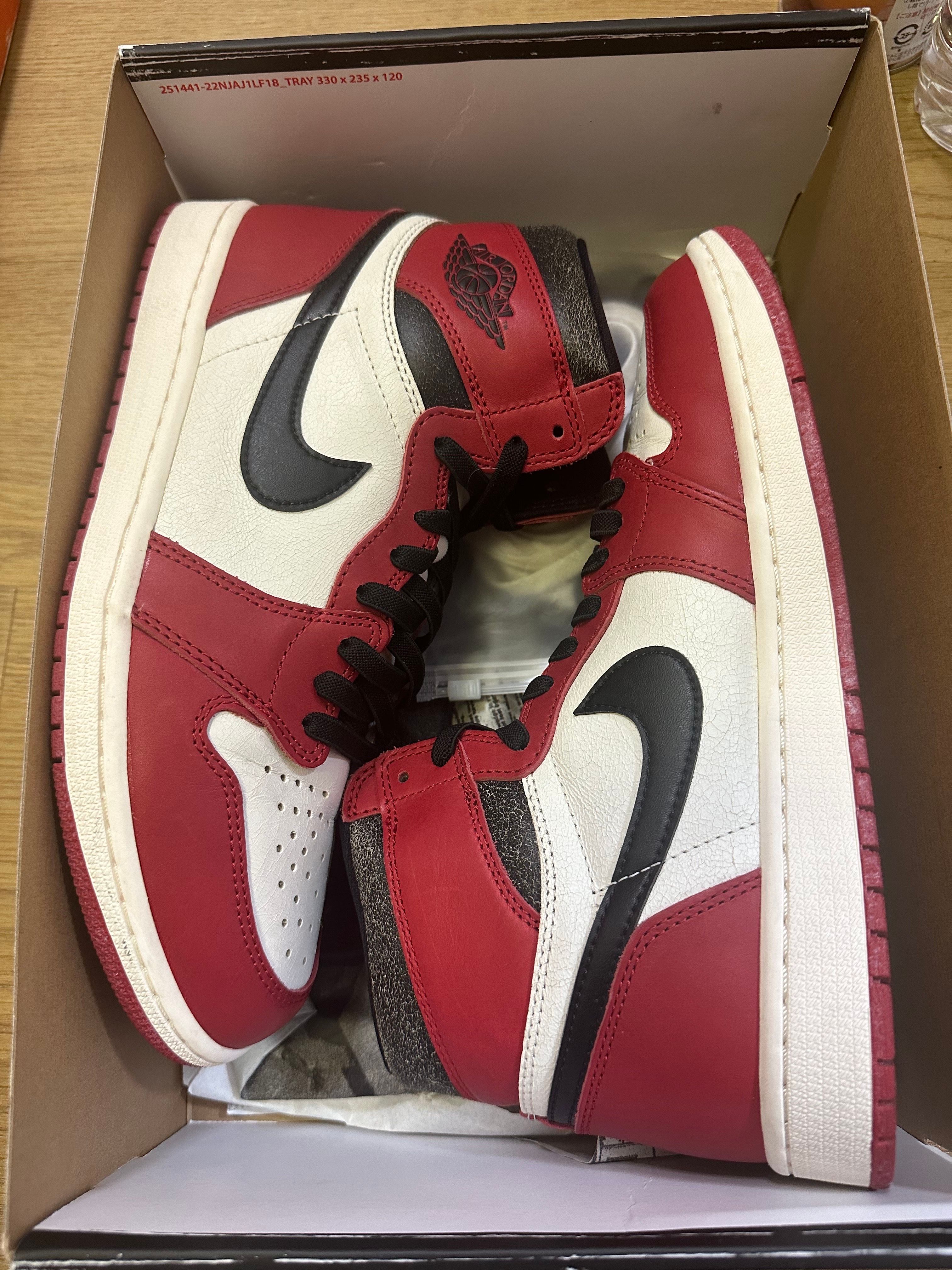Nike Air Jordan 1 High OG "Lost & Found/Chicago"