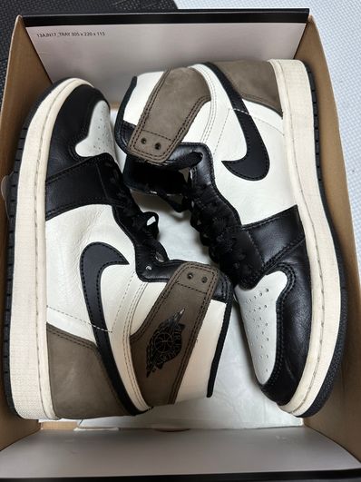 Nike Air Jordan 1 High OG "Sail/Dark Mocha/Black"