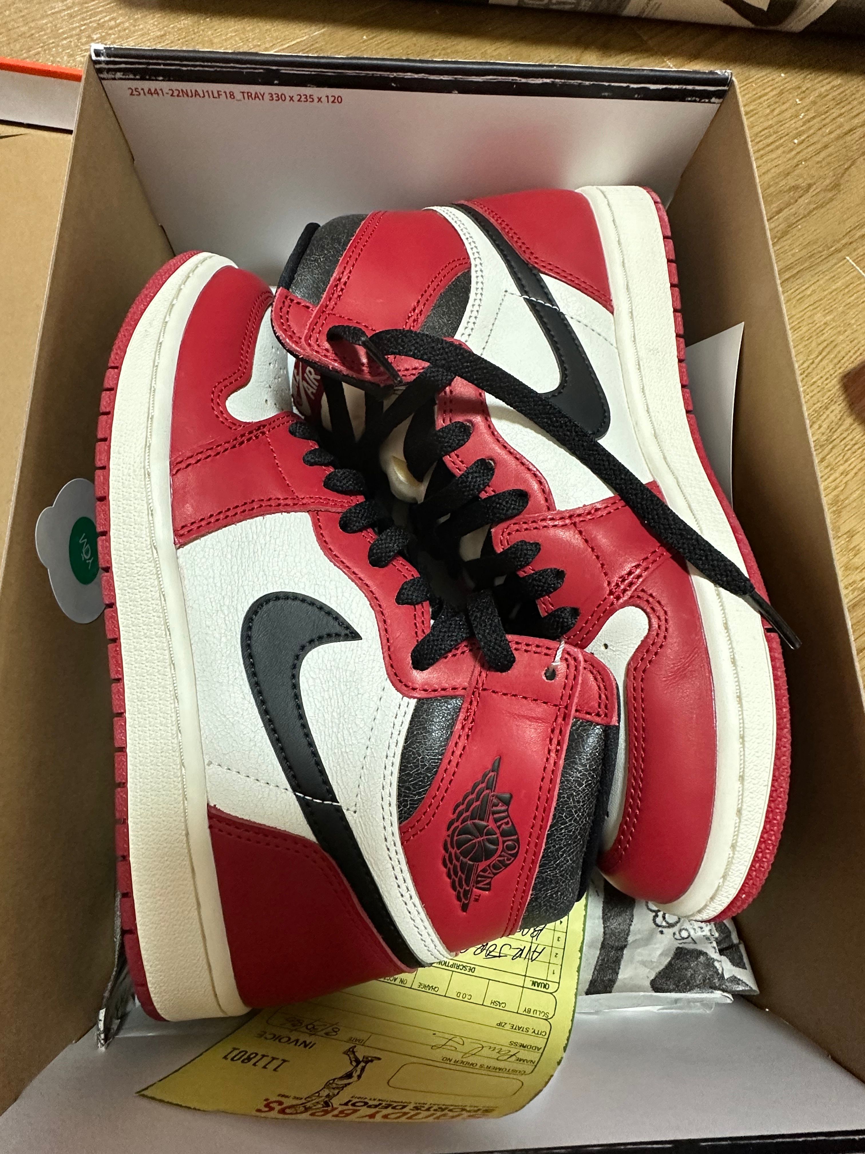 Nike Air Jordan 1 High OG "Lost & Found/Chicago"