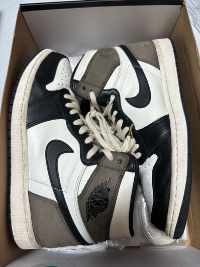 Nike Air Jordan 1 High OG "Sail/Dark Mocha/Black"