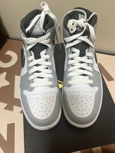Nike Air Jordan 1 Mid "Grey White/Anthracite"