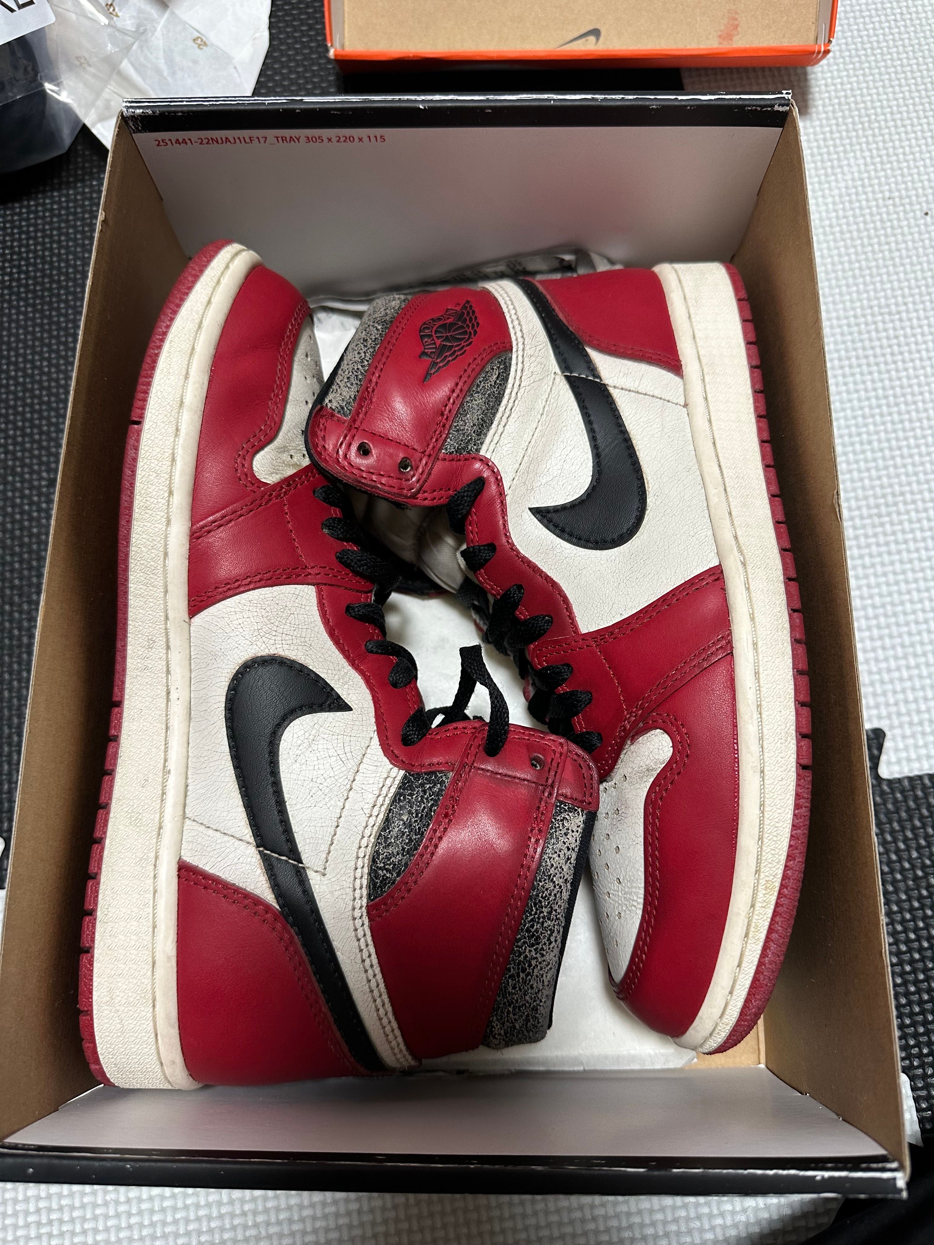 Nike Air Jordan 1 High OG "Lost & Found/Chicago"