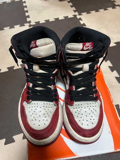 Nike Air Jordan 1 High OG "Lost & Found/Chicago"