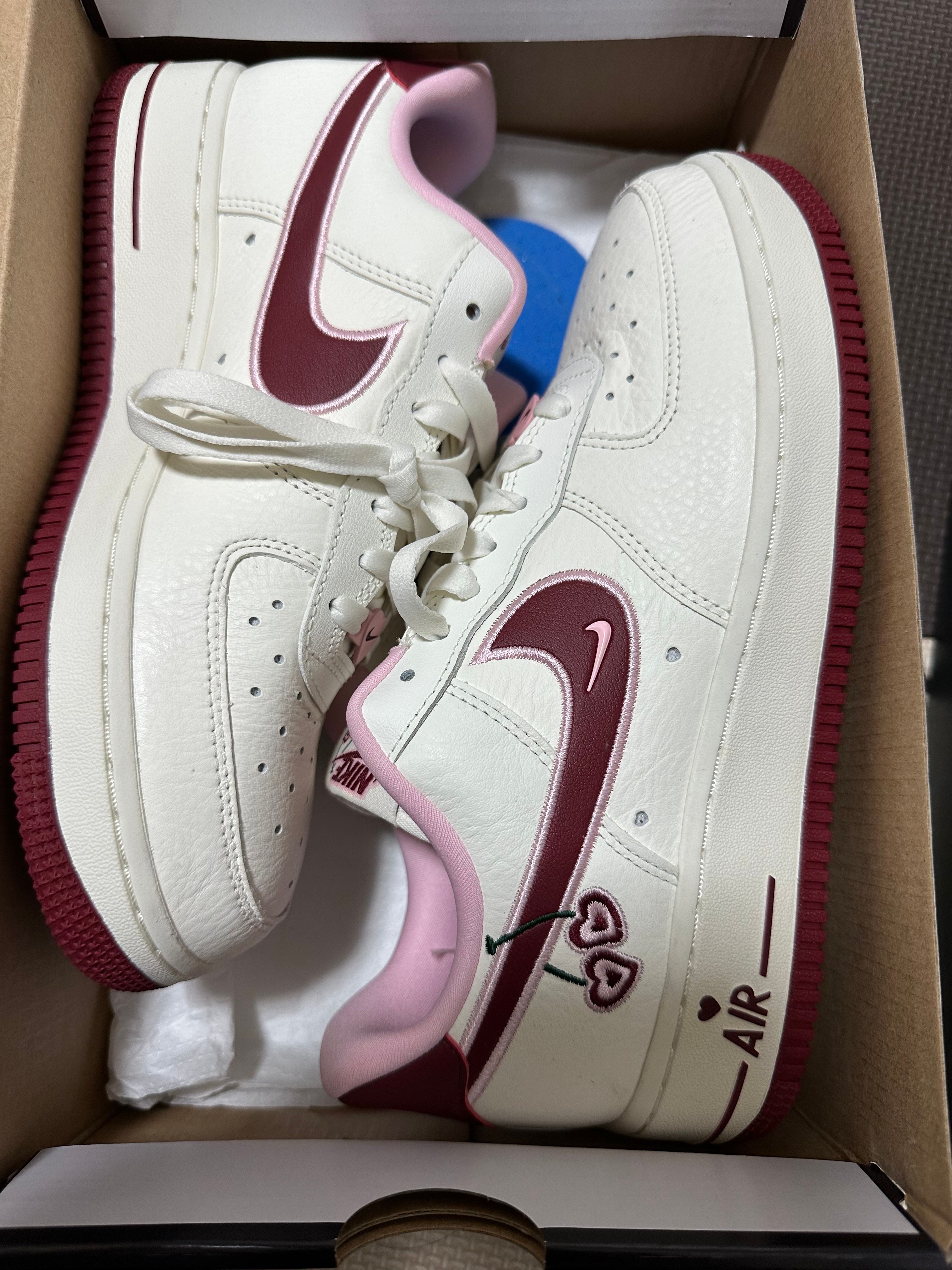 Nike Women's Air Force 1 Low "Valentine’s Day" (2023)