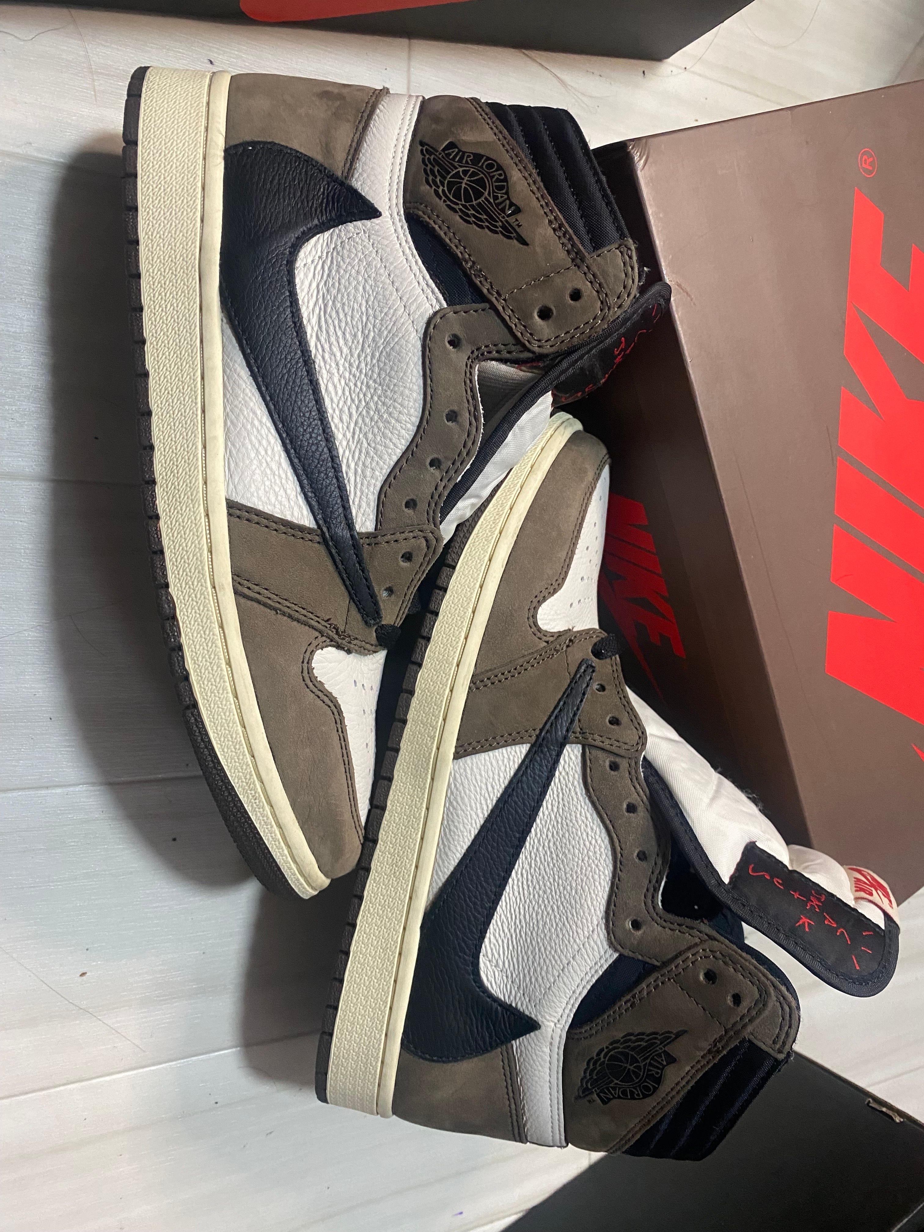 Travis Scott × Nike Air Jordan 1 Retro High OG TS SP "Sail/Dark Mocha"