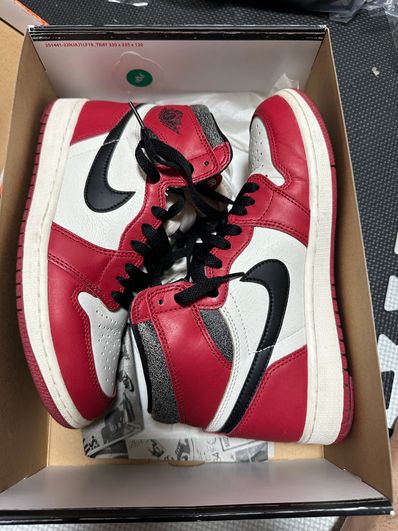 Nike Air Jordan 1 High OG "Lost & Found/Chicago"