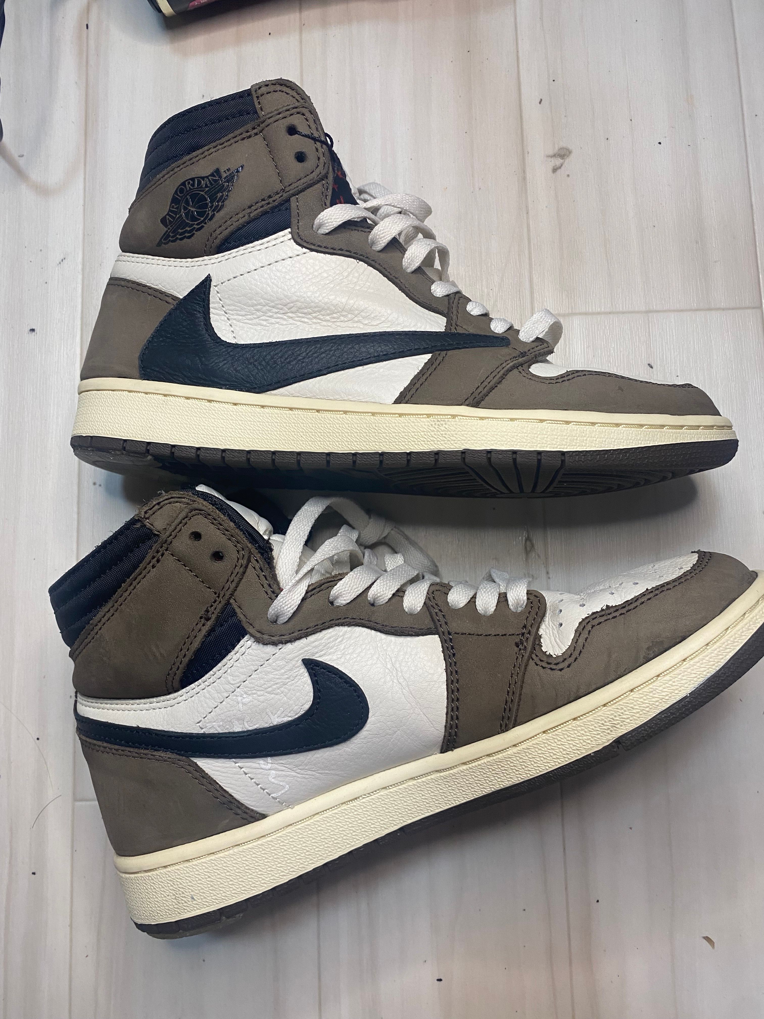 Travis Scott × Nike Air Jordan 1 Retro High OG TS SP "Sail/Dark Mocha"