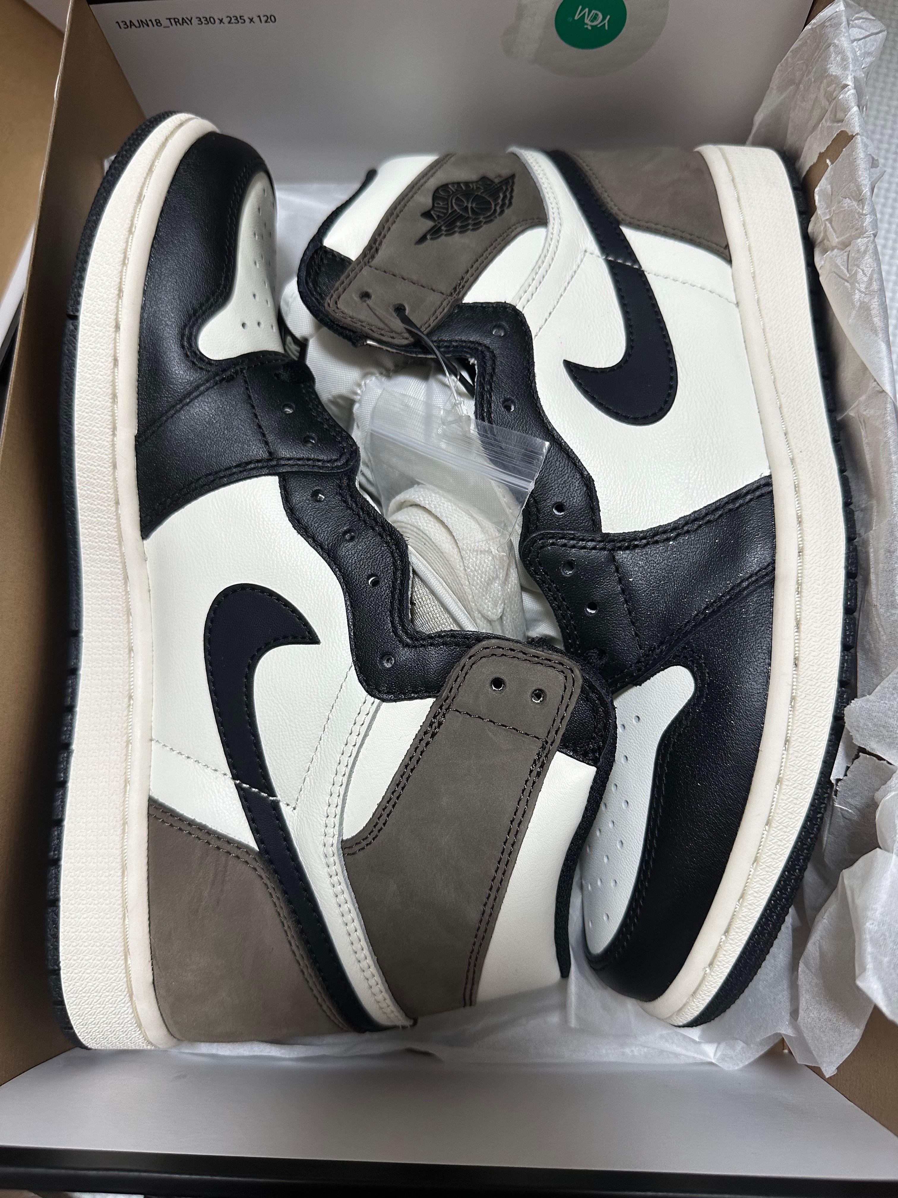 Nike Air Jordan 1 High OG "Sail/Dark Mocha/Black"